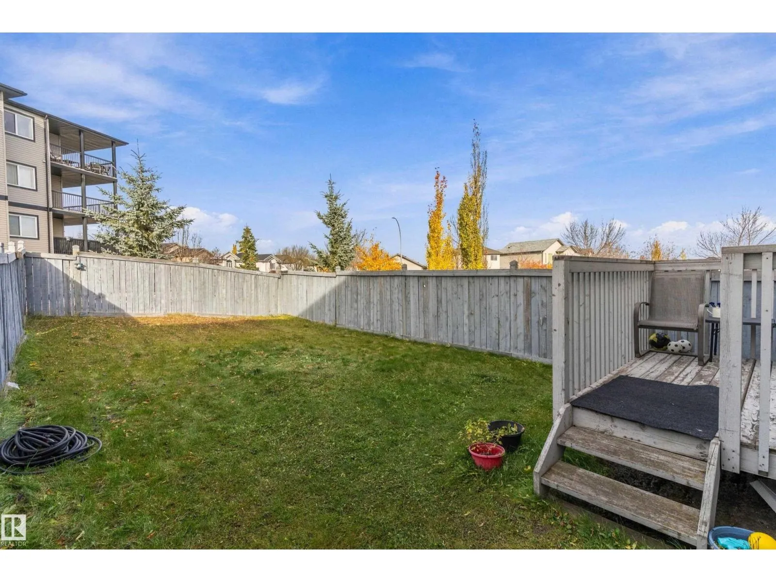 5950 164 AV NW