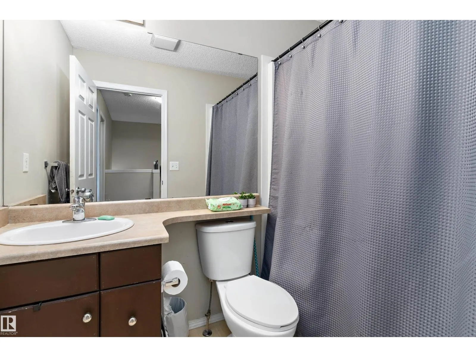 5950 164 AV NW