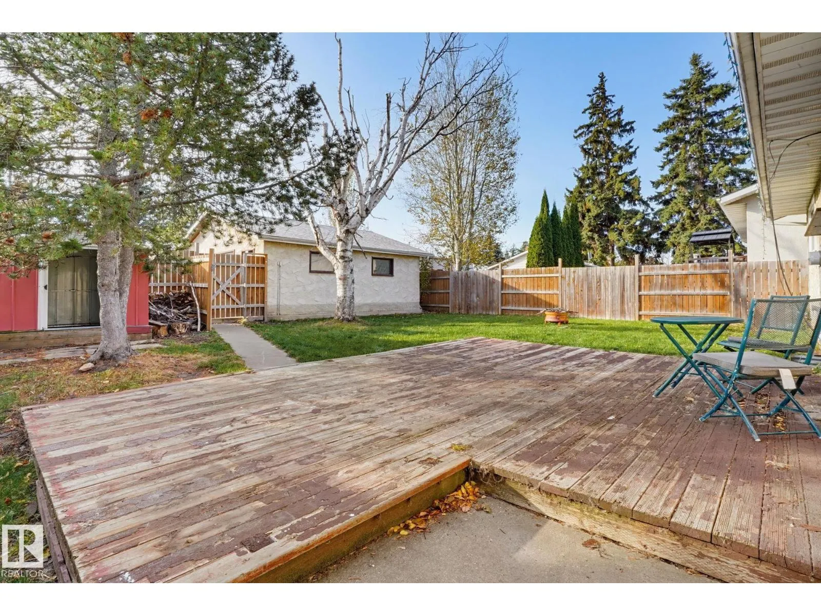 64 WINCHESTER AV