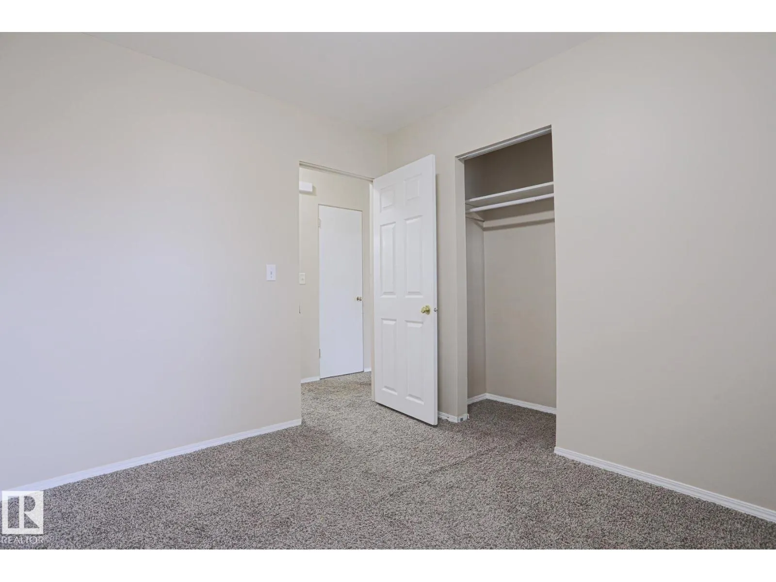 3422 119A AV NW NW