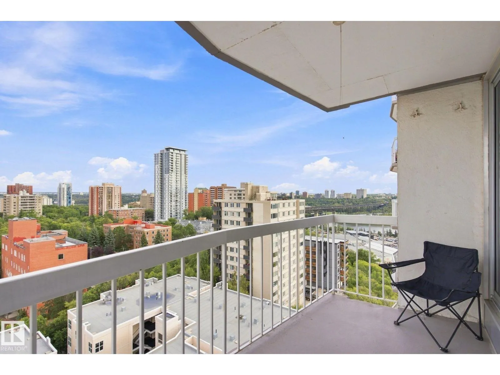 #1507 9835 113 ST NW