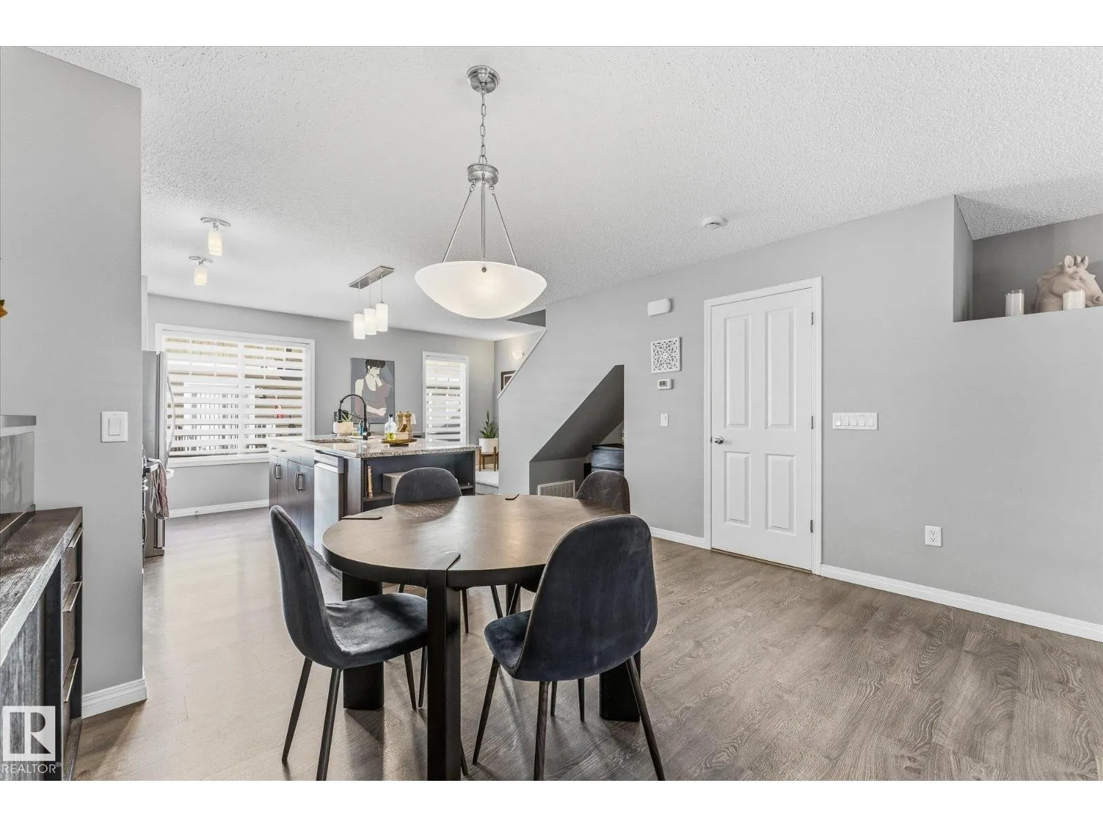 #18 4050 SAVARYN DR SW