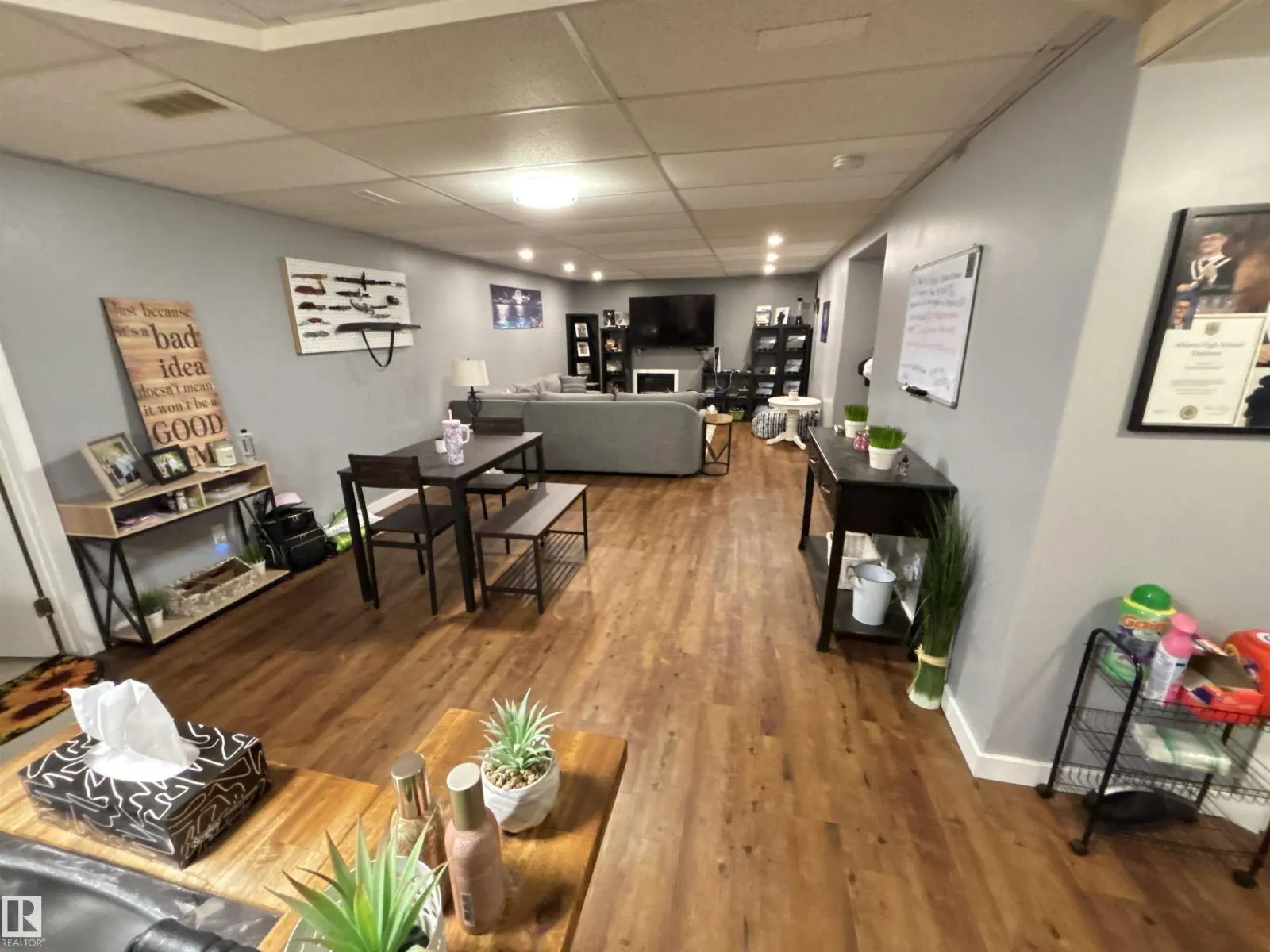 10367 109 AV