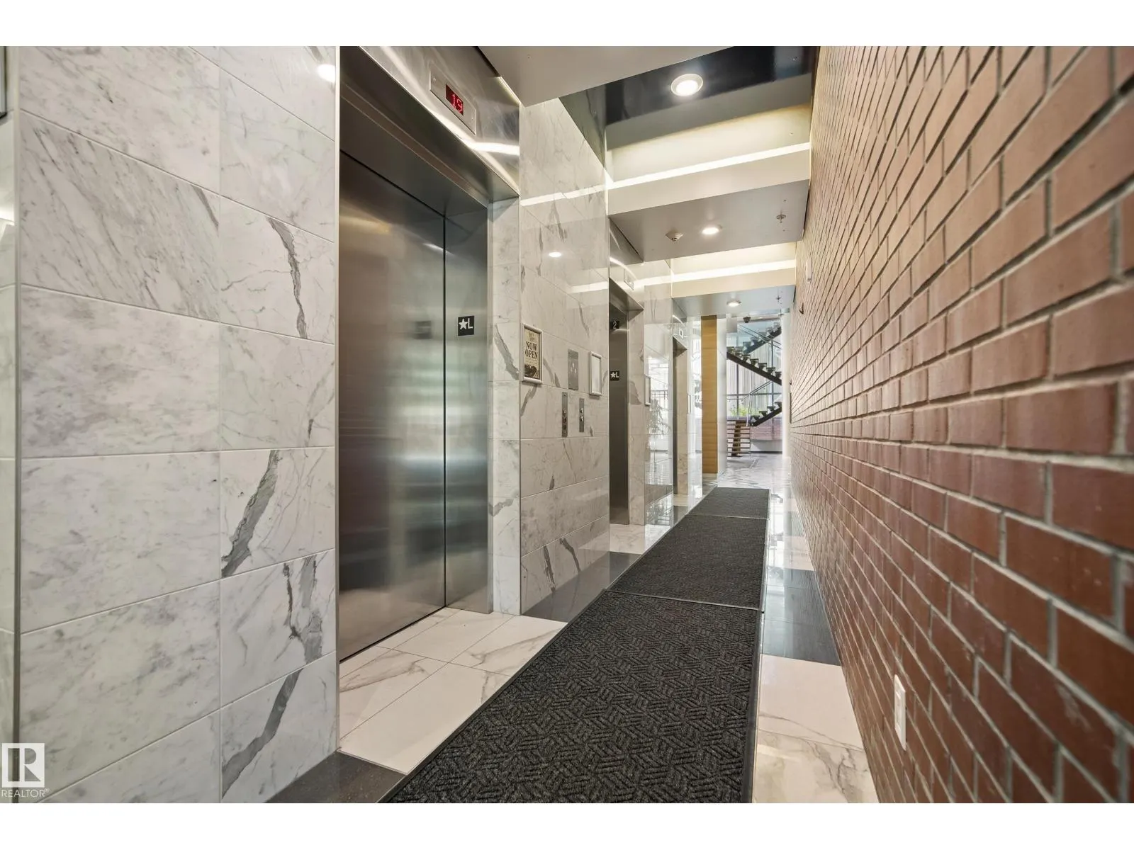 #2502 9720 106 ST NW