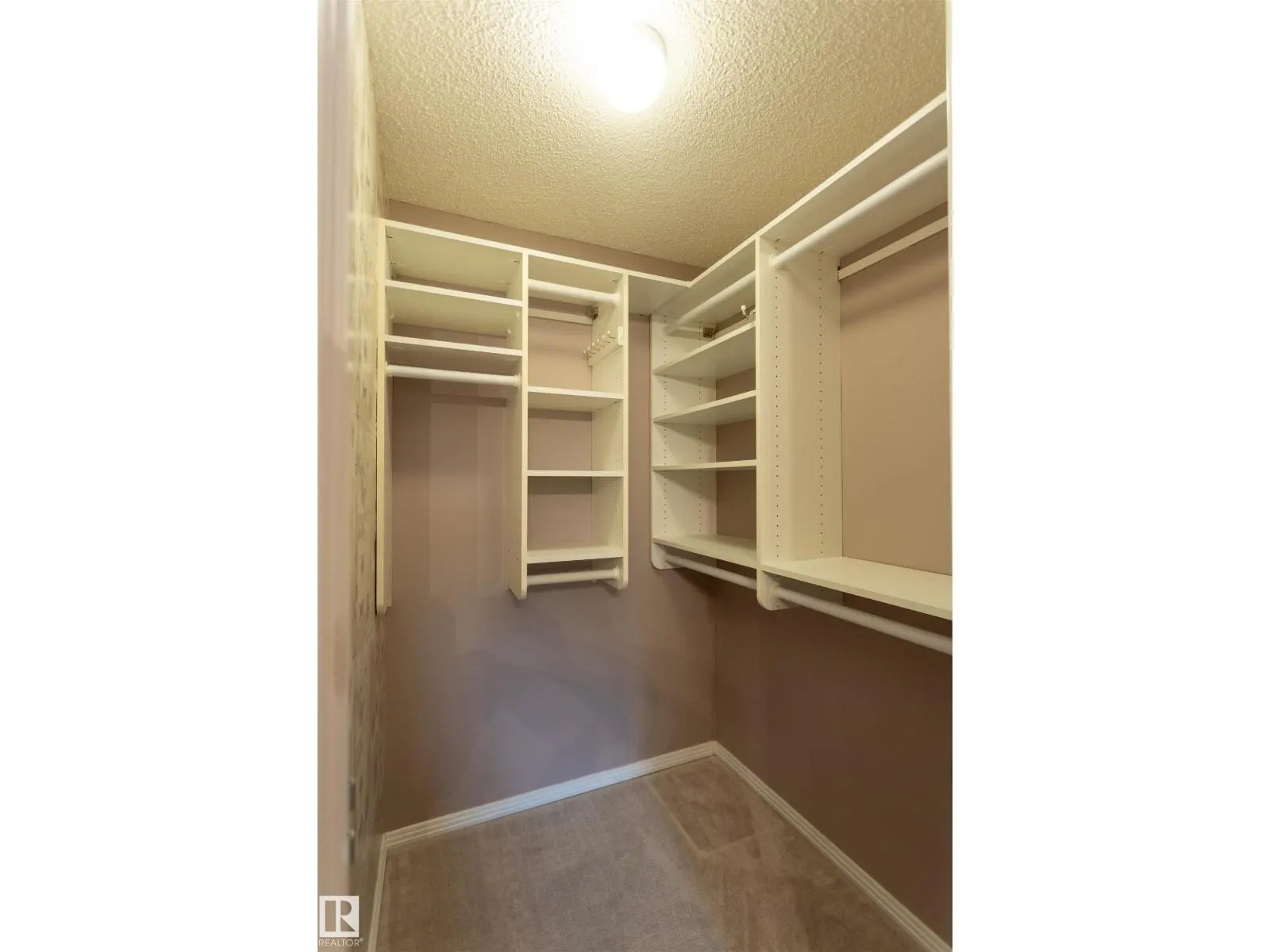 #204 2420 108 ST NW