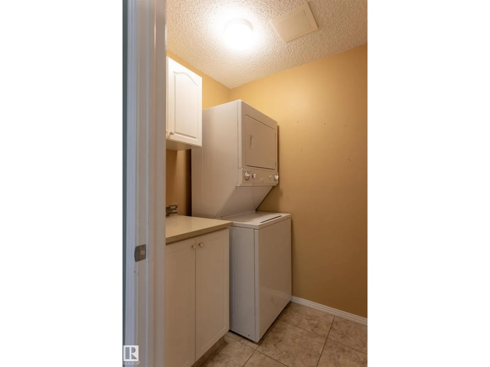#204 2420 108 ST NW