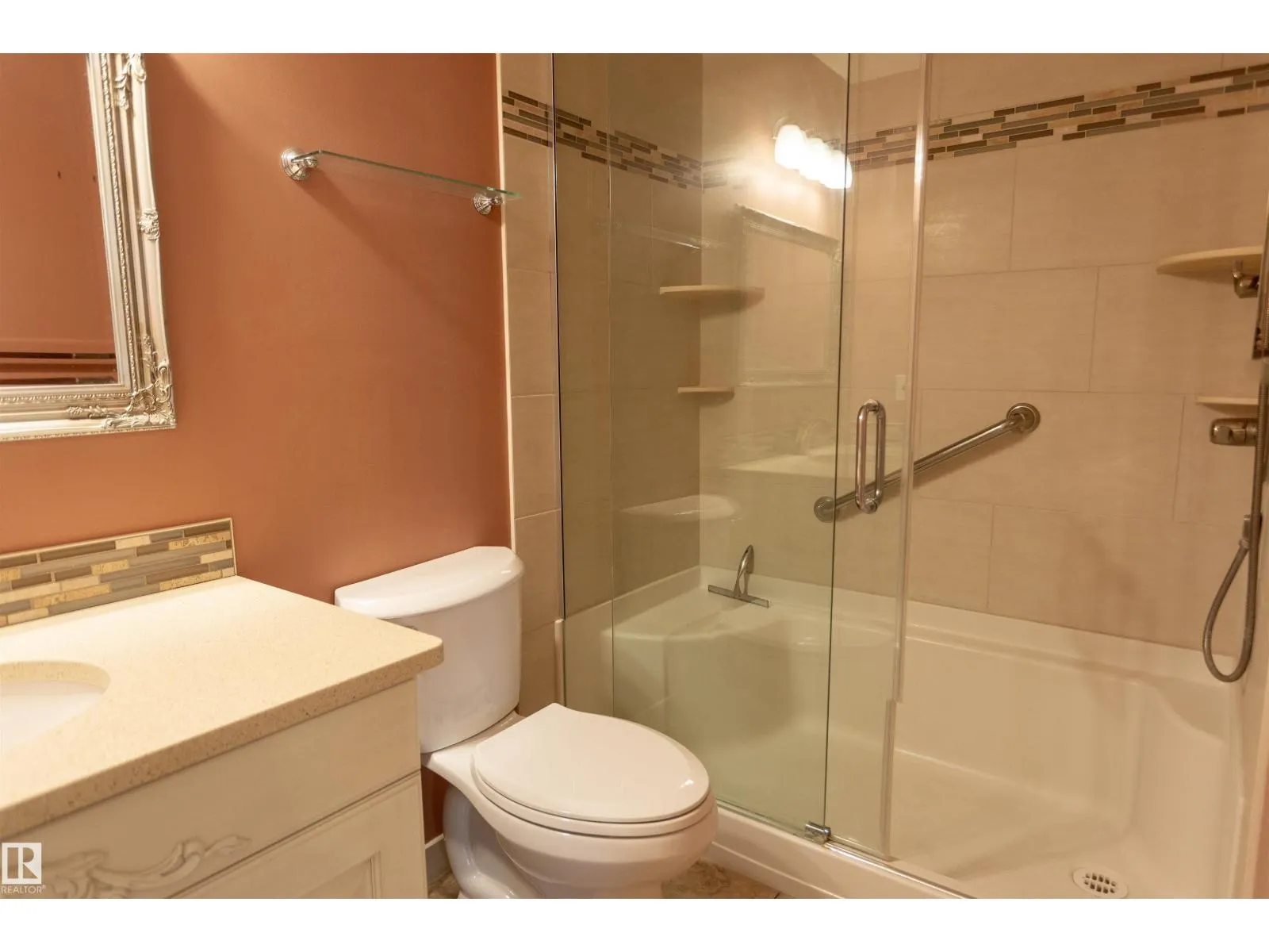 #204 2420 108 ST NW