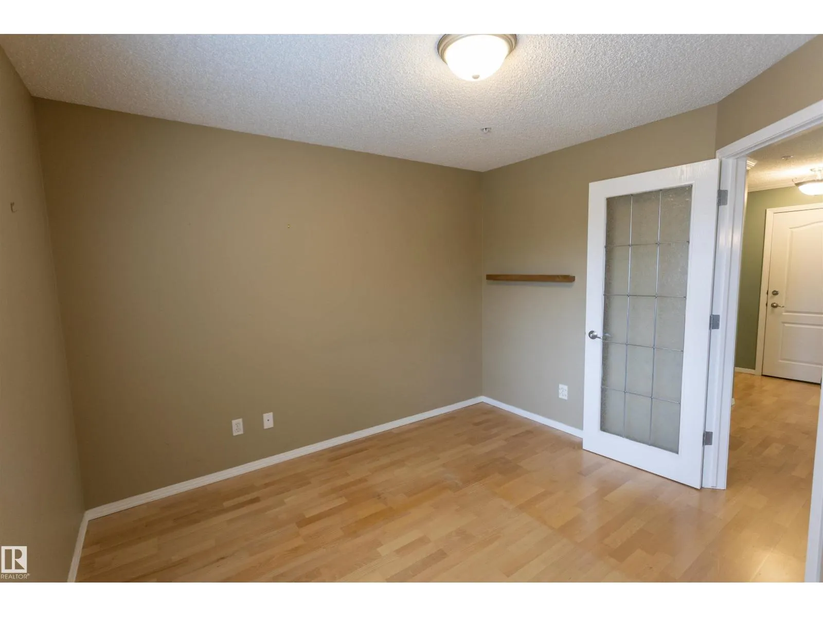 #204 2420 108 ST NW