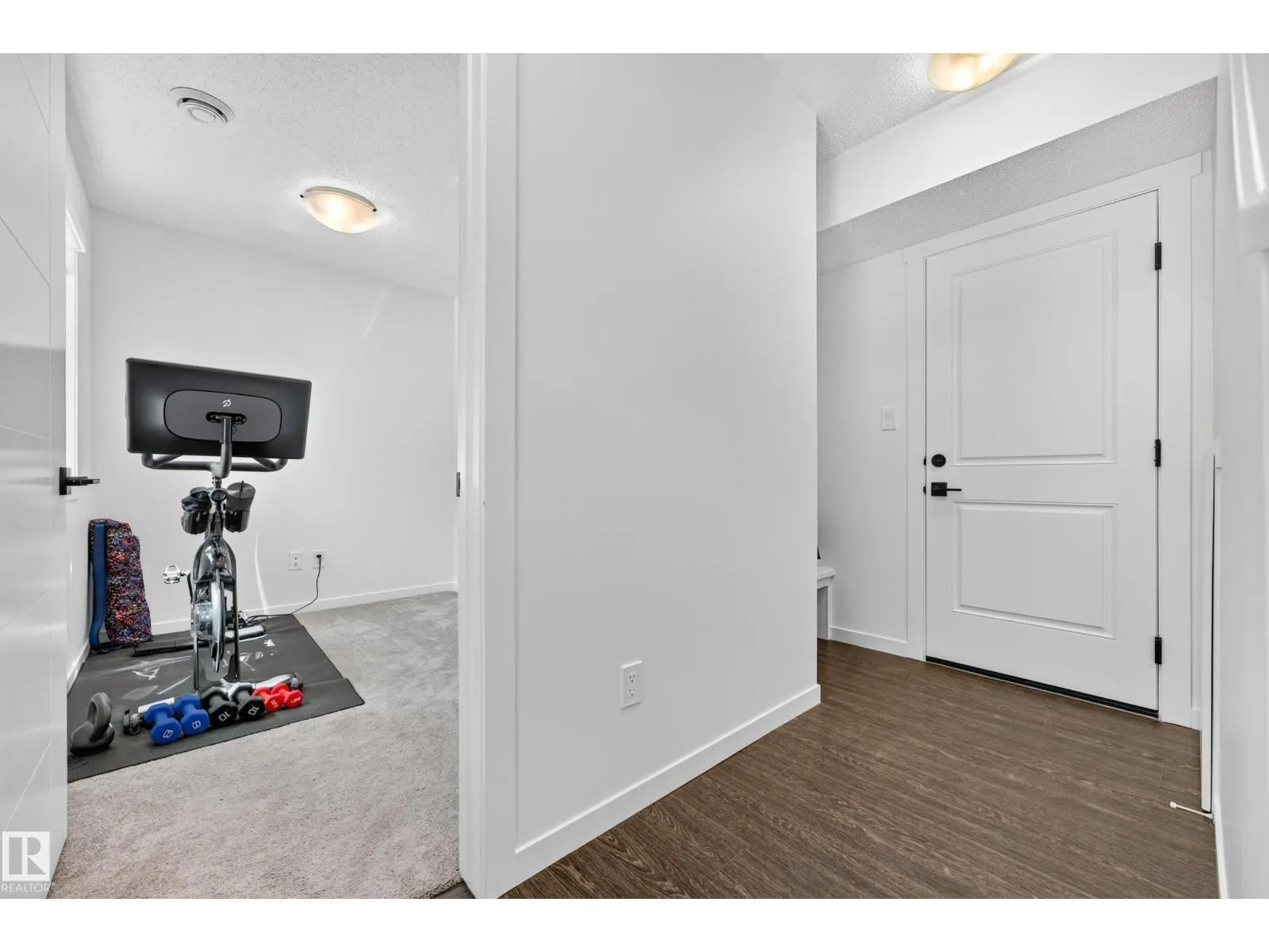 #13 850 Secord BV NW