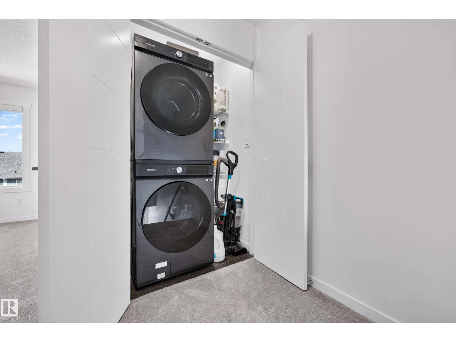 #13 850 Secord BV NW