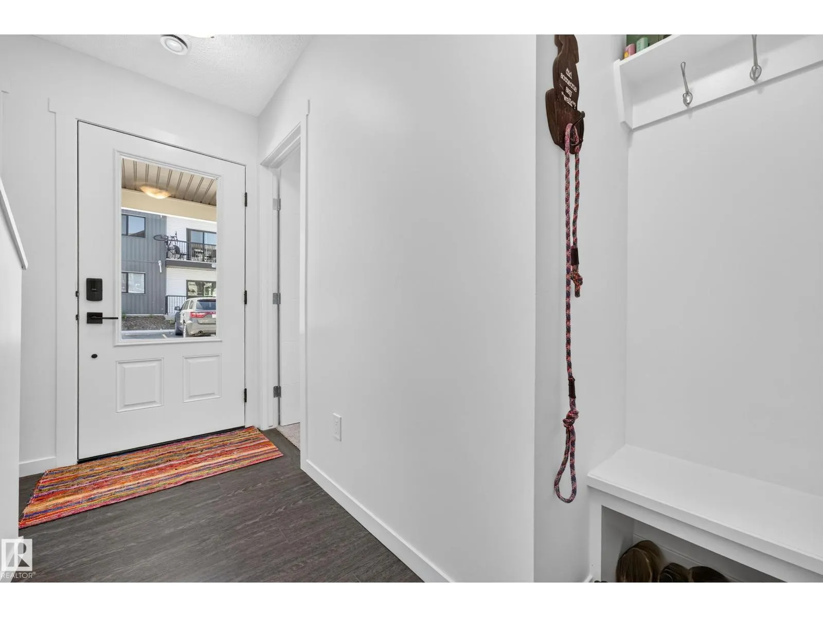 #13 850 Secord BV NW