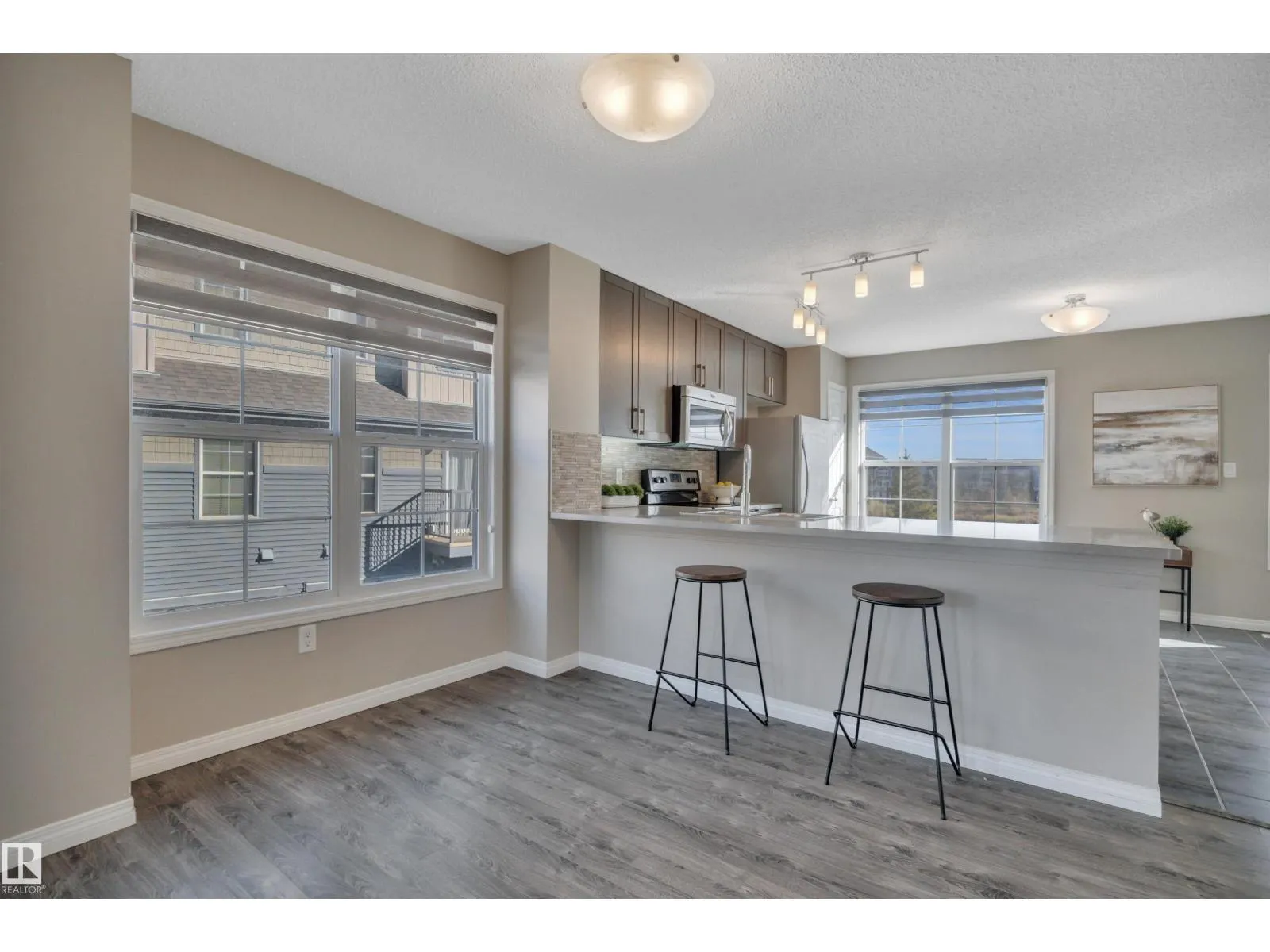 #1 4029 ORCHARDS DR SW