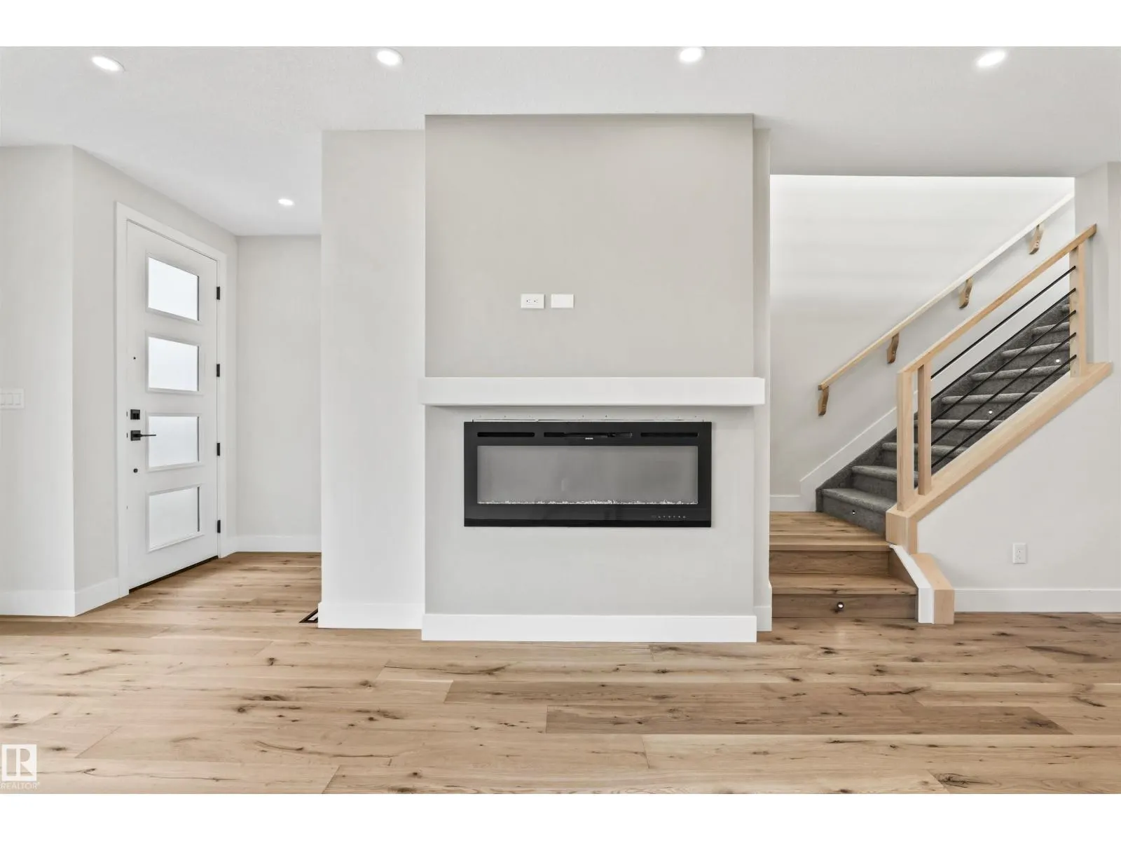5606 105 AV NW