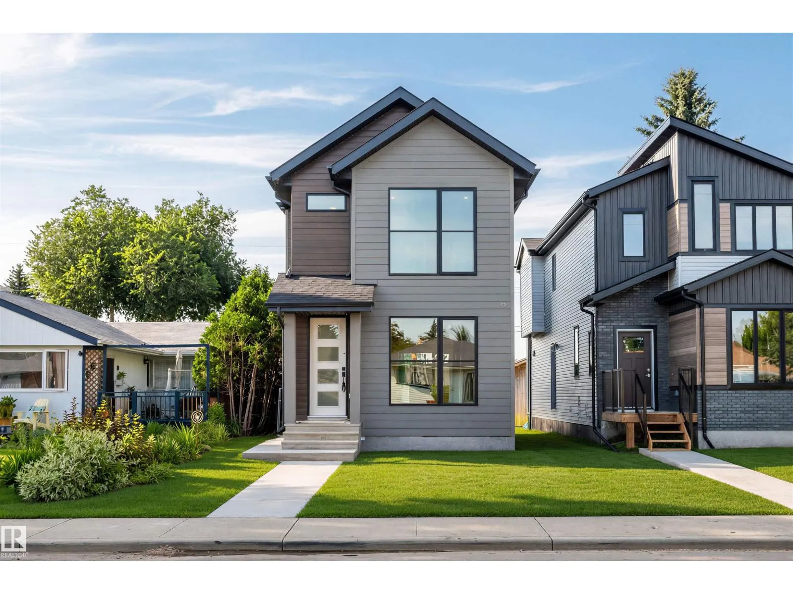 5606 105 AV NW