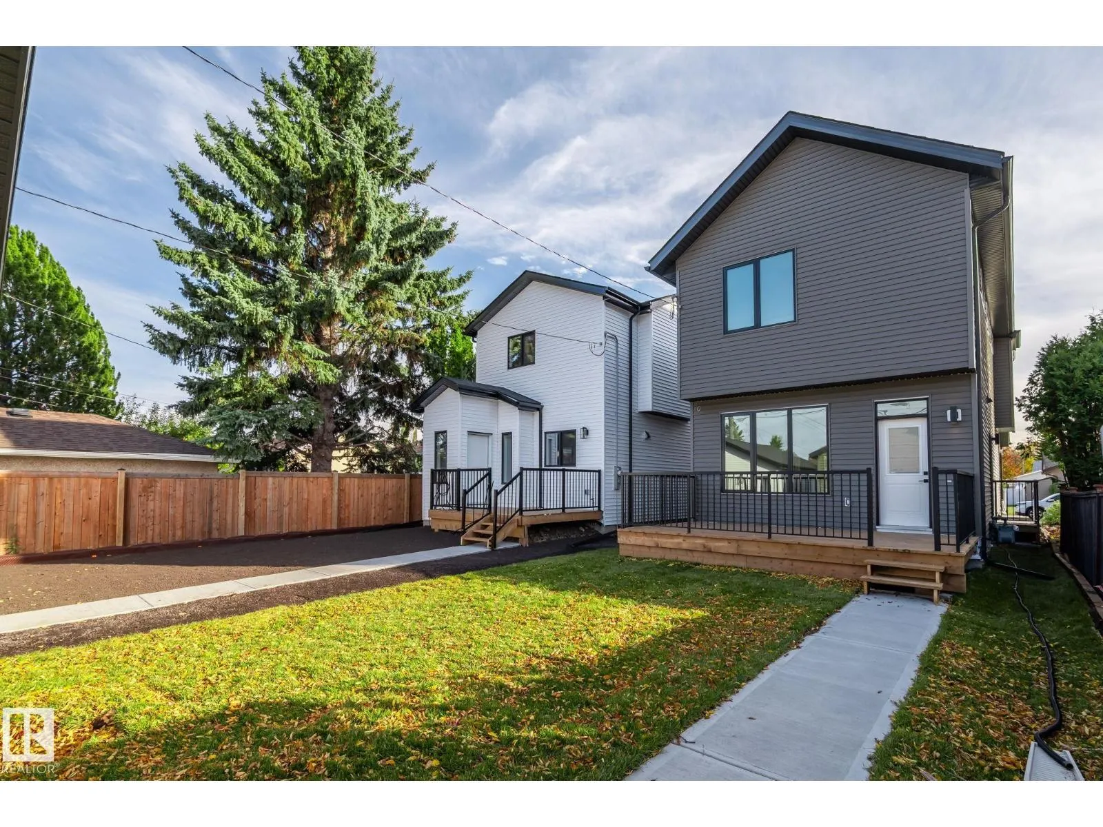 5606 105 AV NW