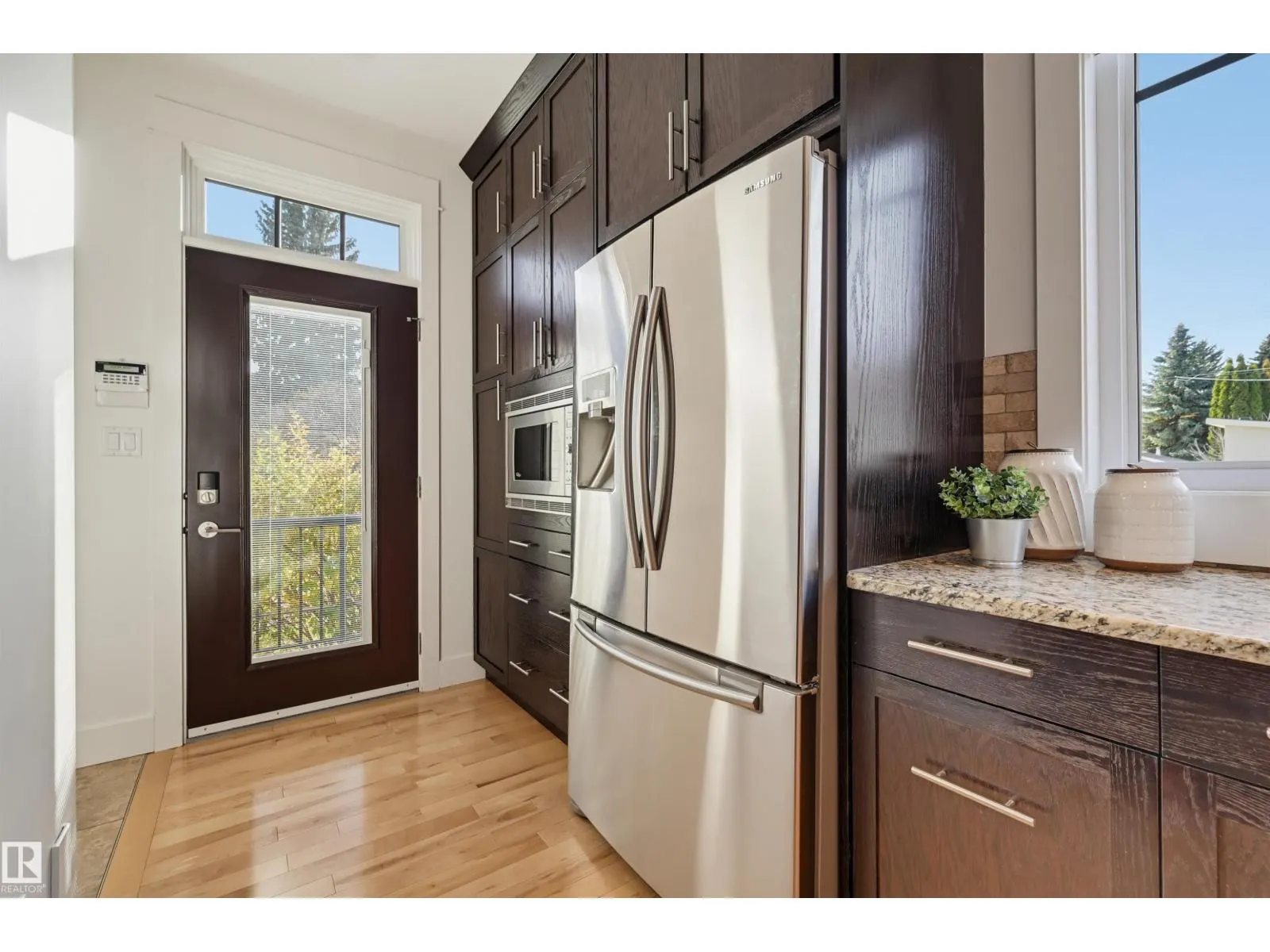 14505 97 AV NW