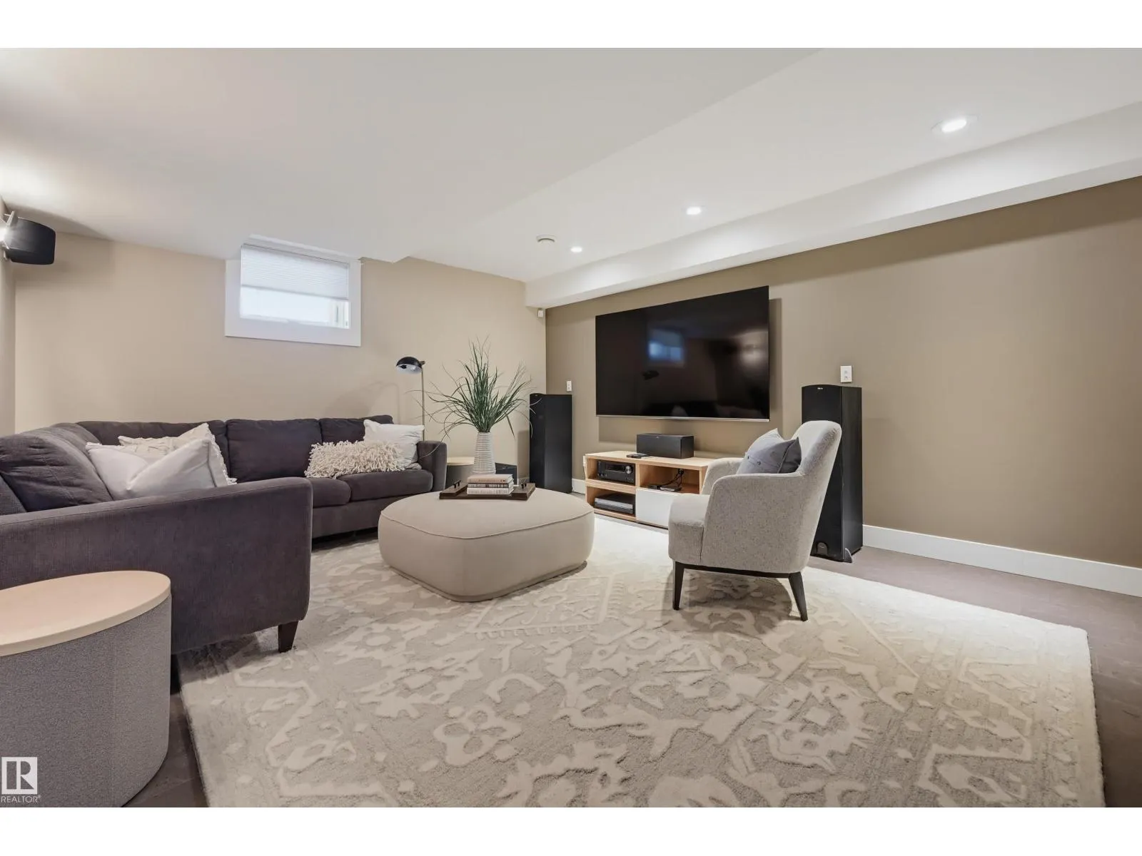 14505 97 AV NW