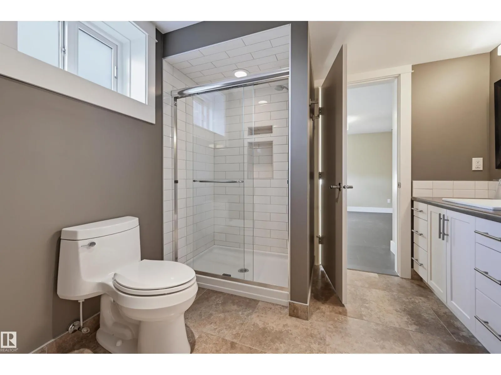 14505 97 AV NW
