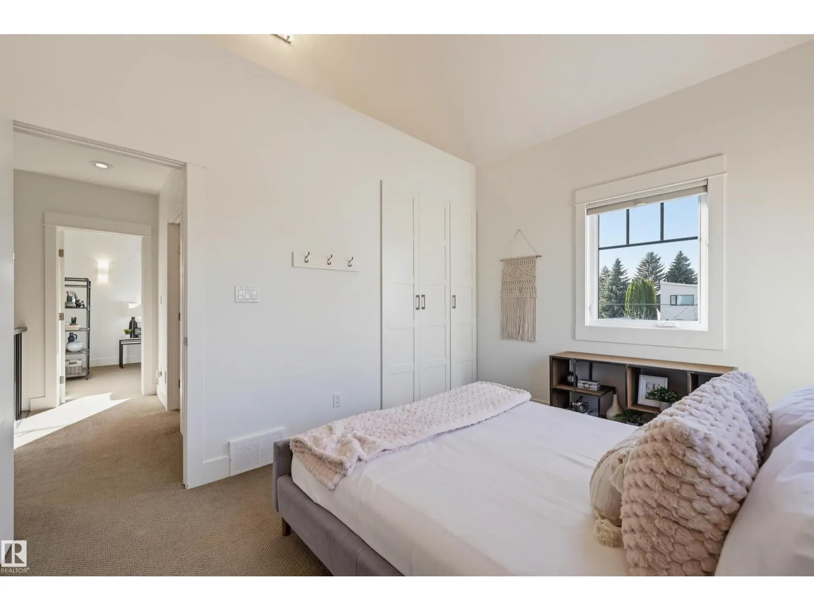 14505 97 AV NW