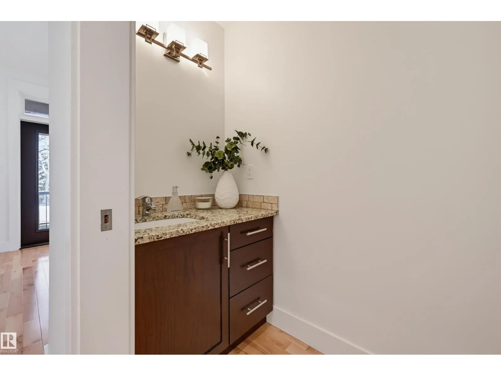 14505 97 AV NW