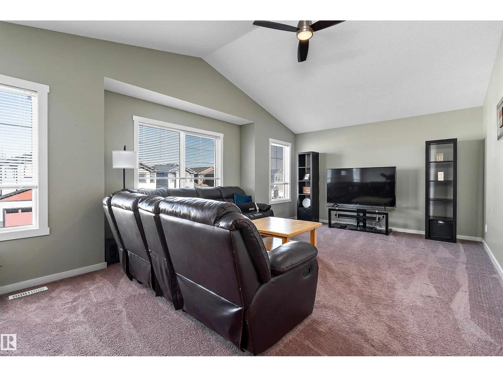 564 REYNALDS WD