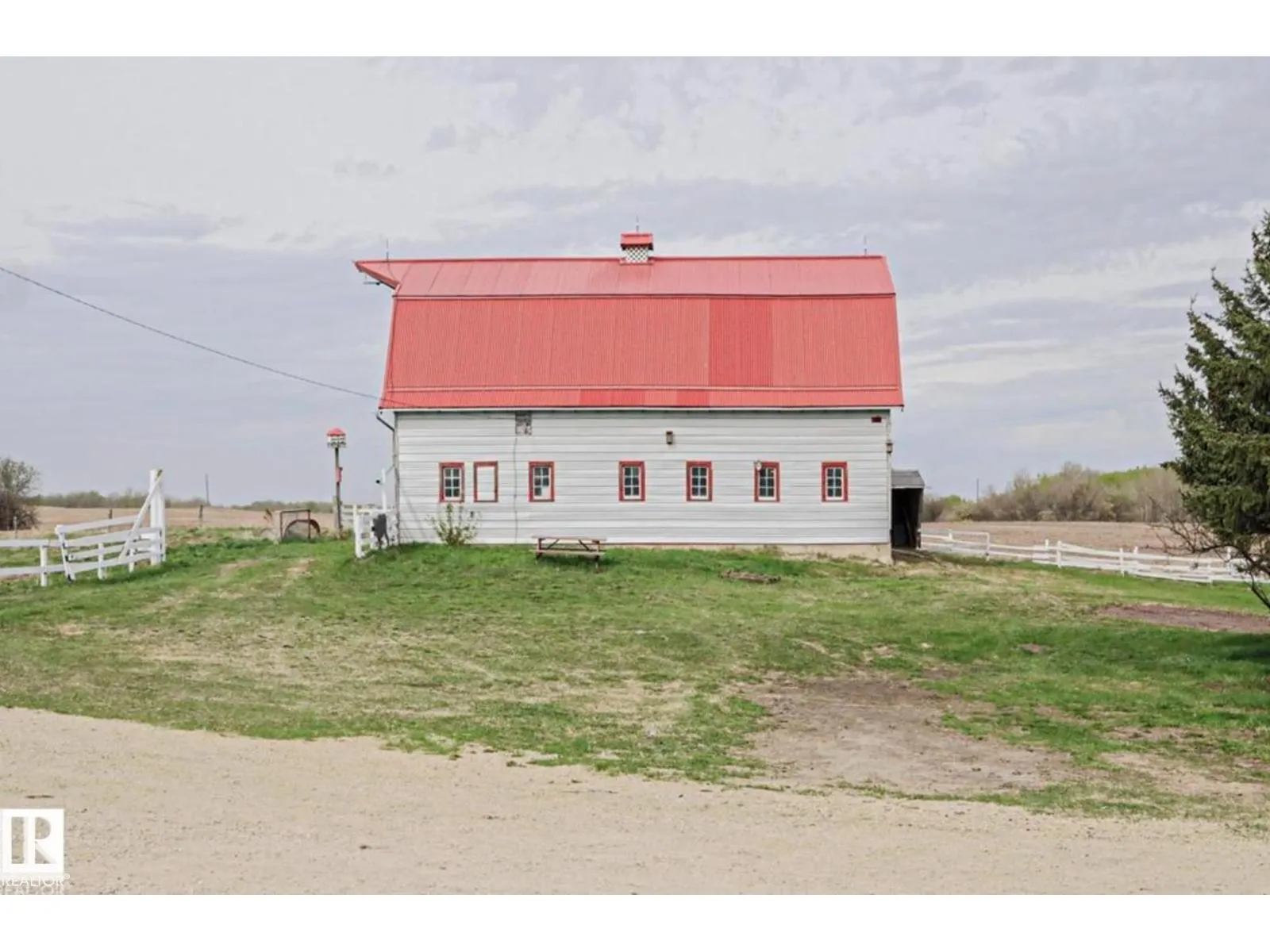 2409 HWY 633 NW