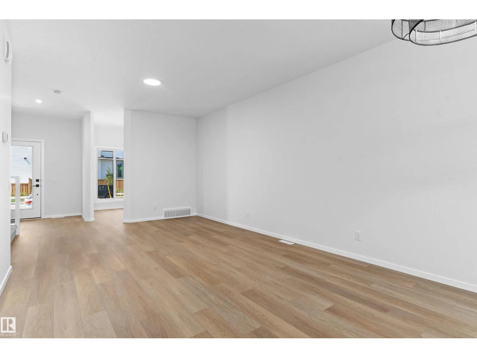 2463 ALCES LI SW