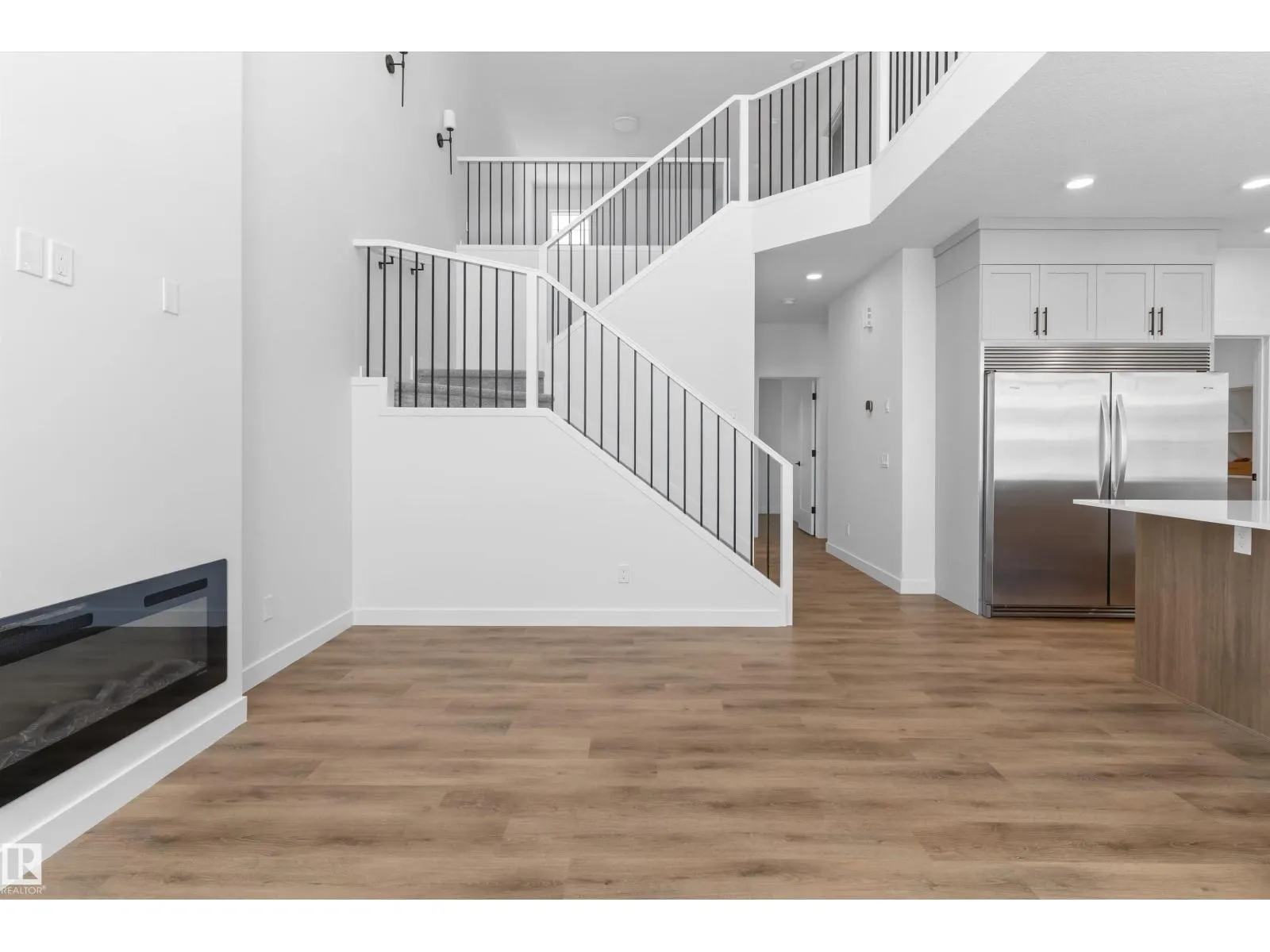2224 5 AV NW