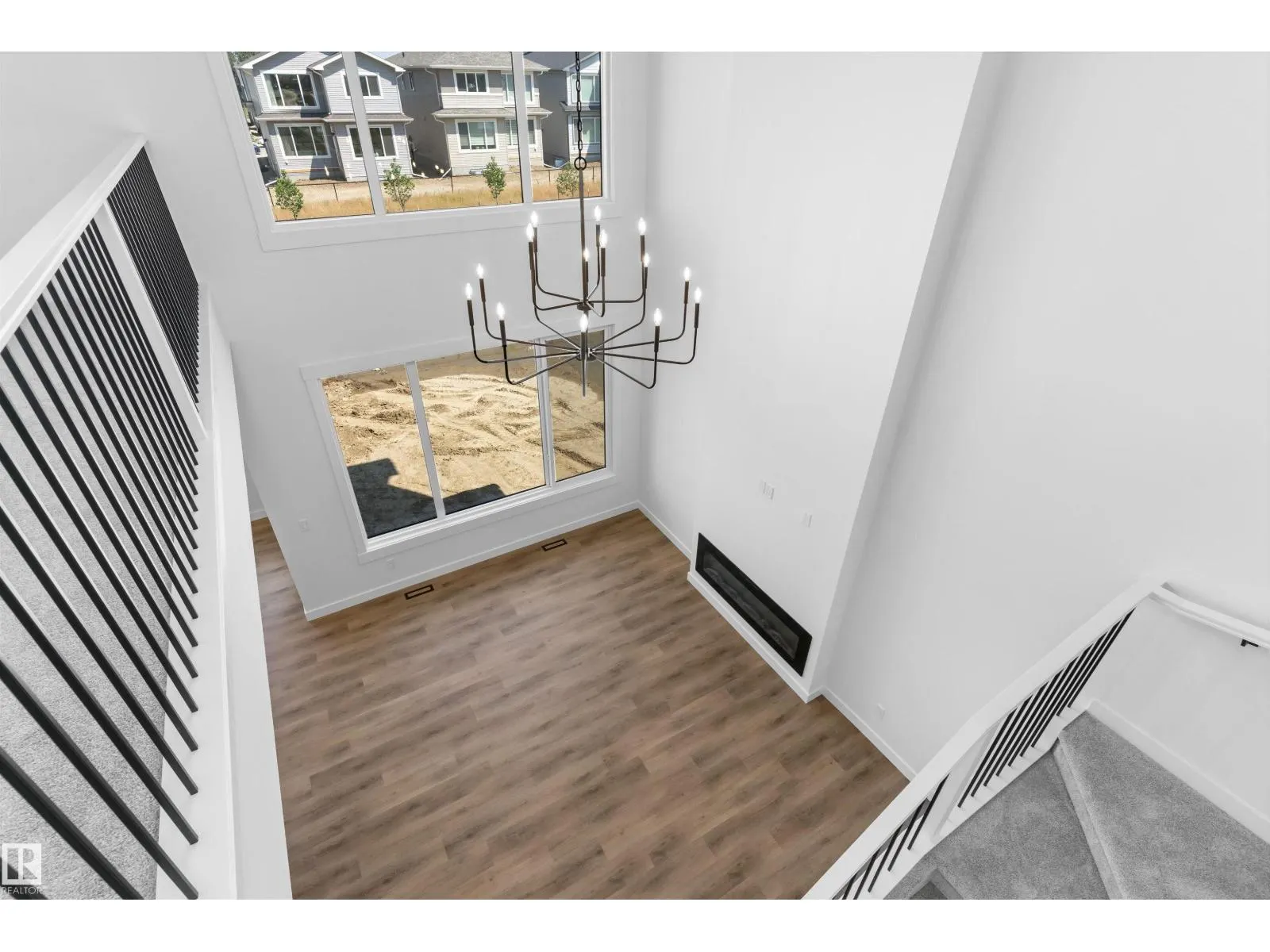 2224 5 AV NW