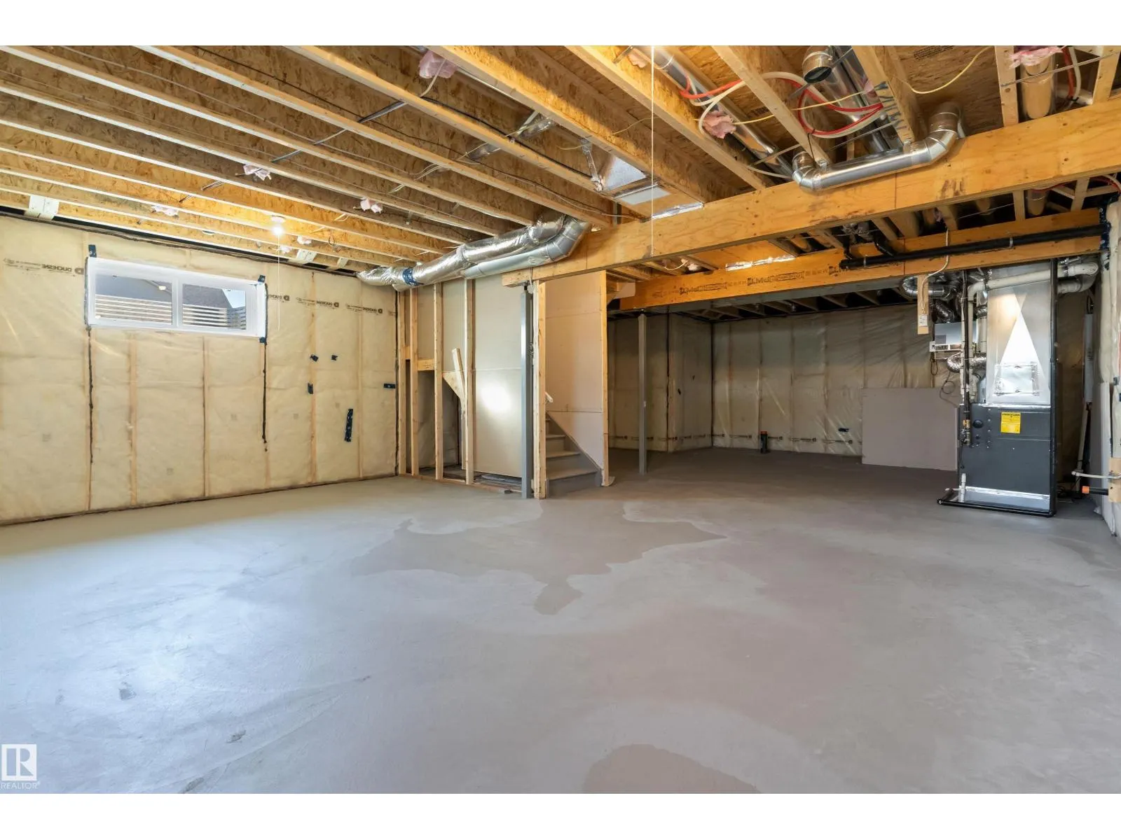 2224 5 AV NW