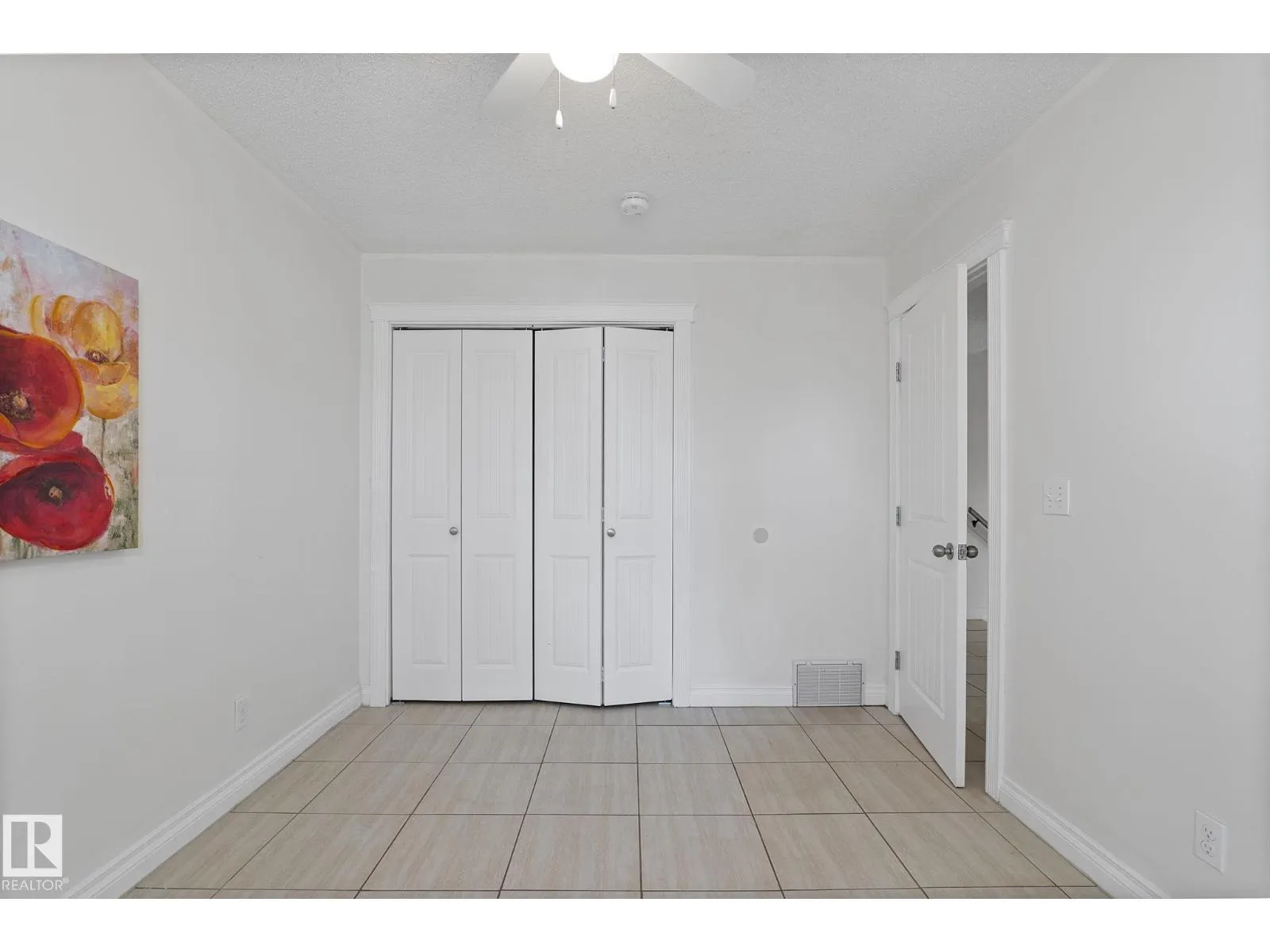 11918 68 ST NW