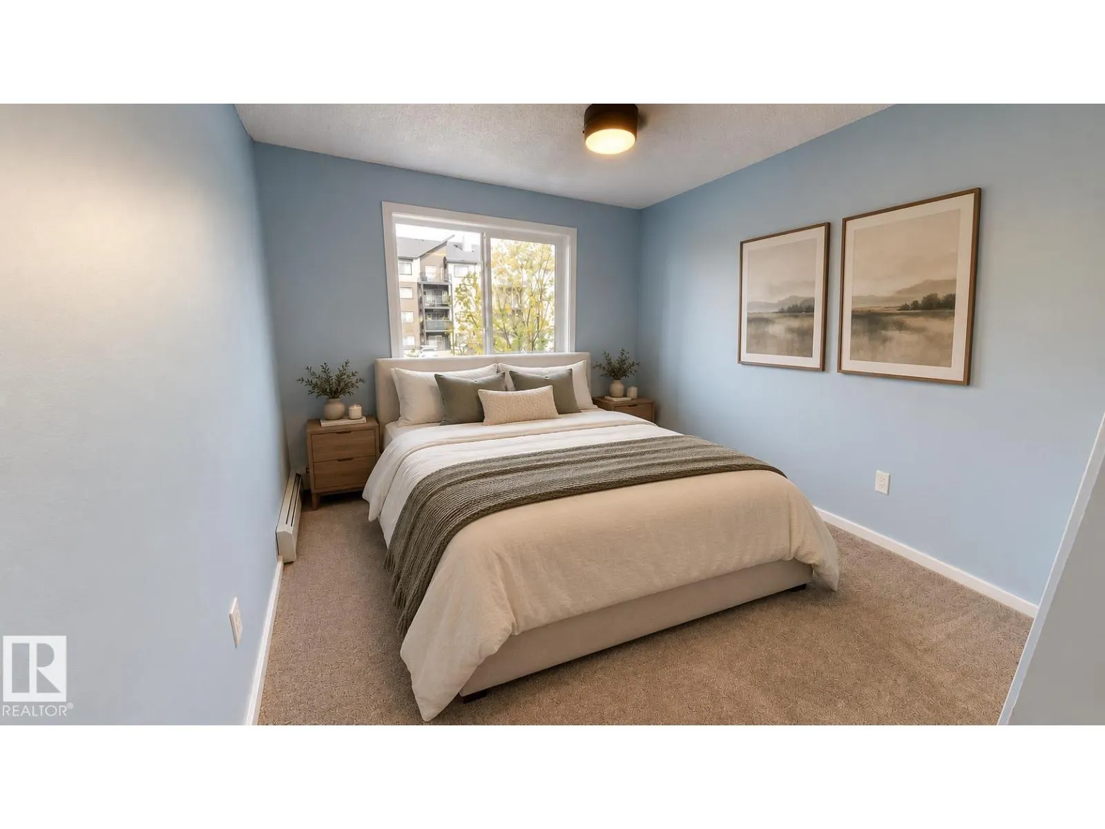 #233 504 Albany WY NW