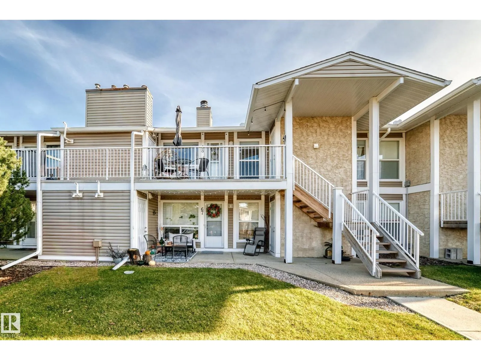 #68 2204 118 ST NW