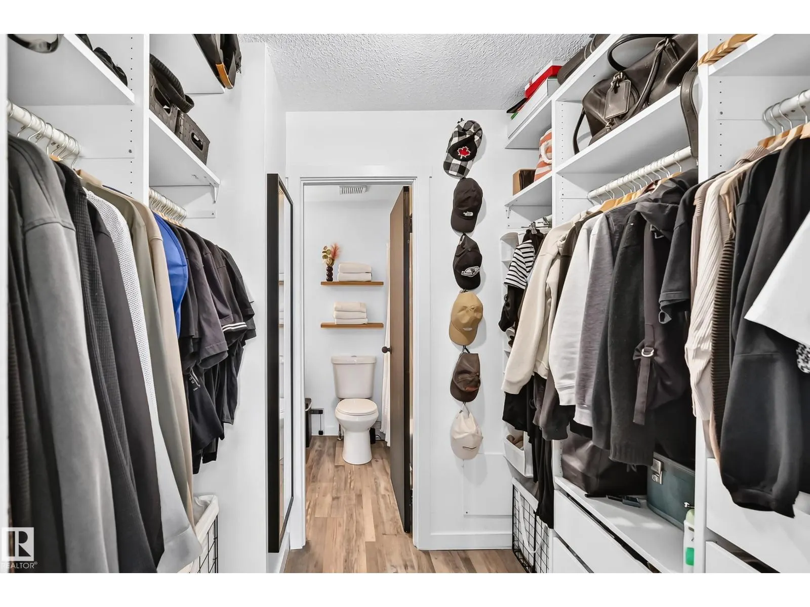 #68 2204 118 ST NW