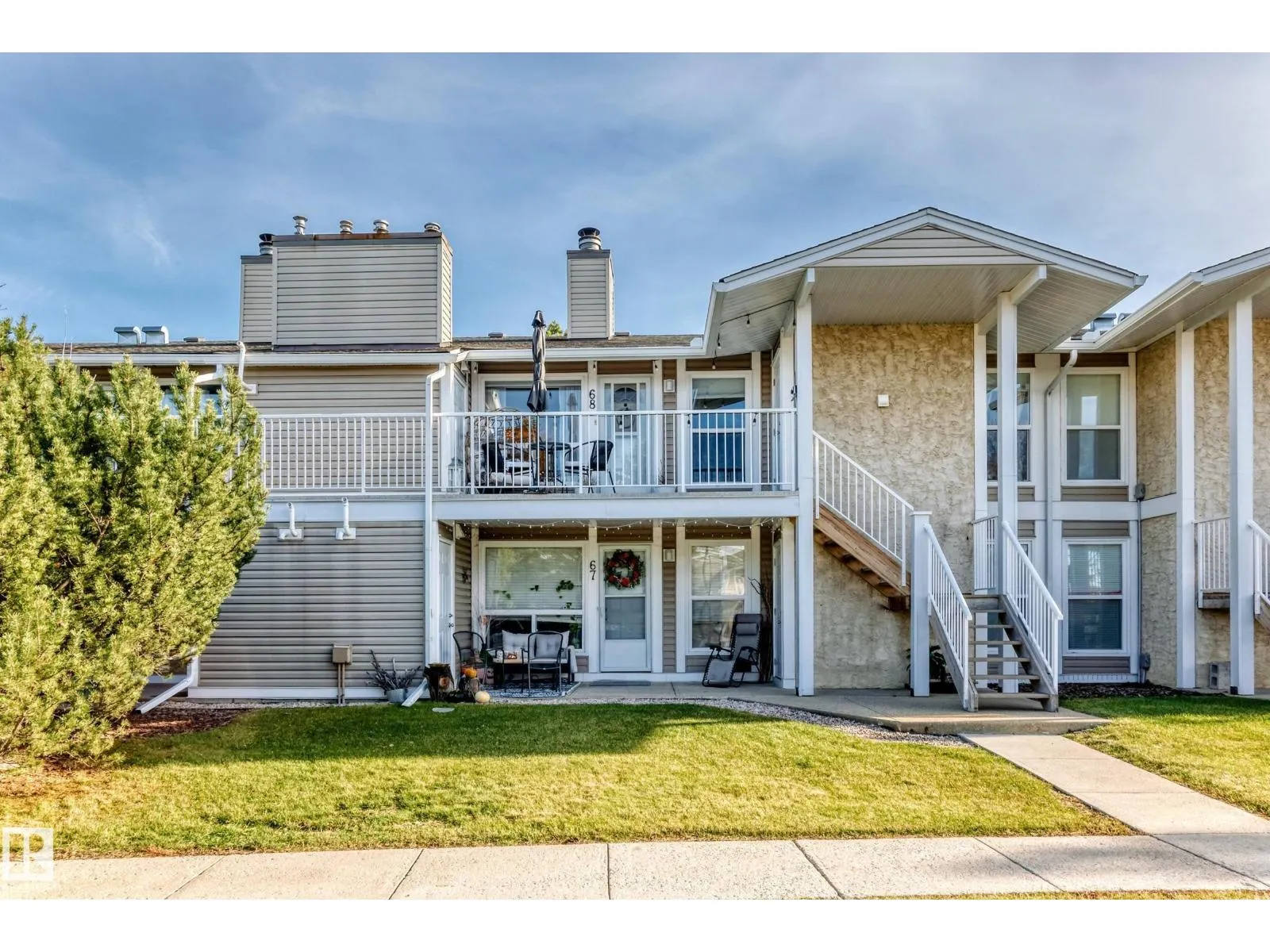 #68 2204 118 ST NW