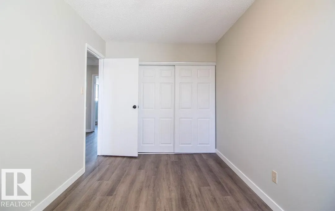3323 142 AV NW