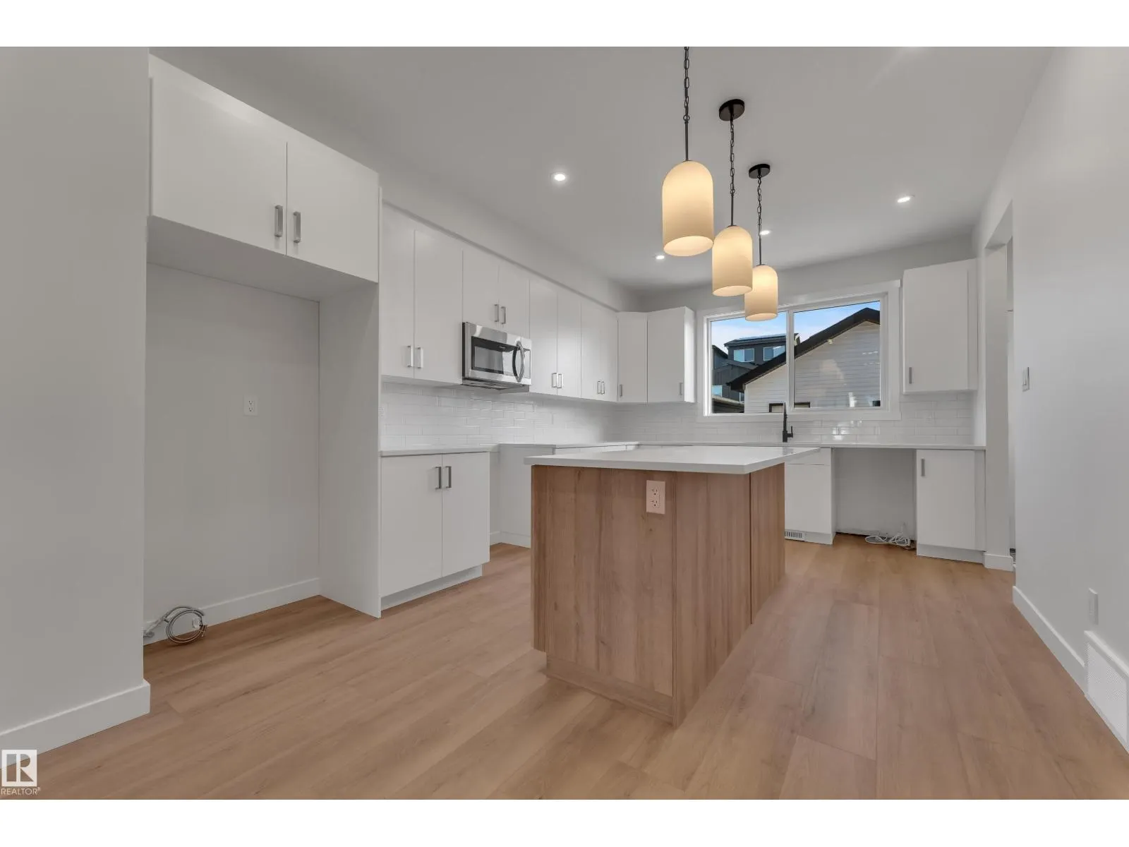 7428 Klapstein CR SW