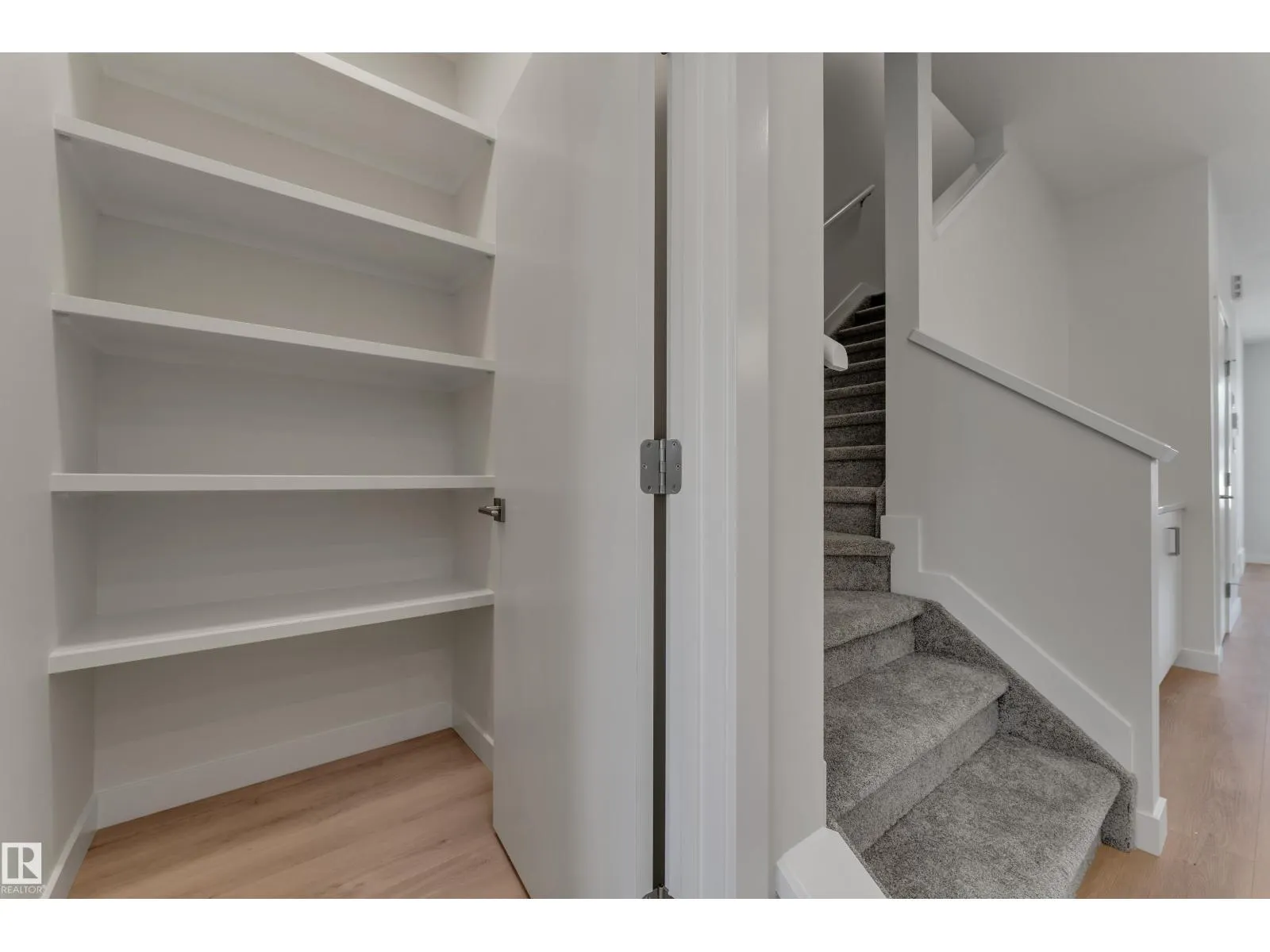7428 Klapstein CR SW