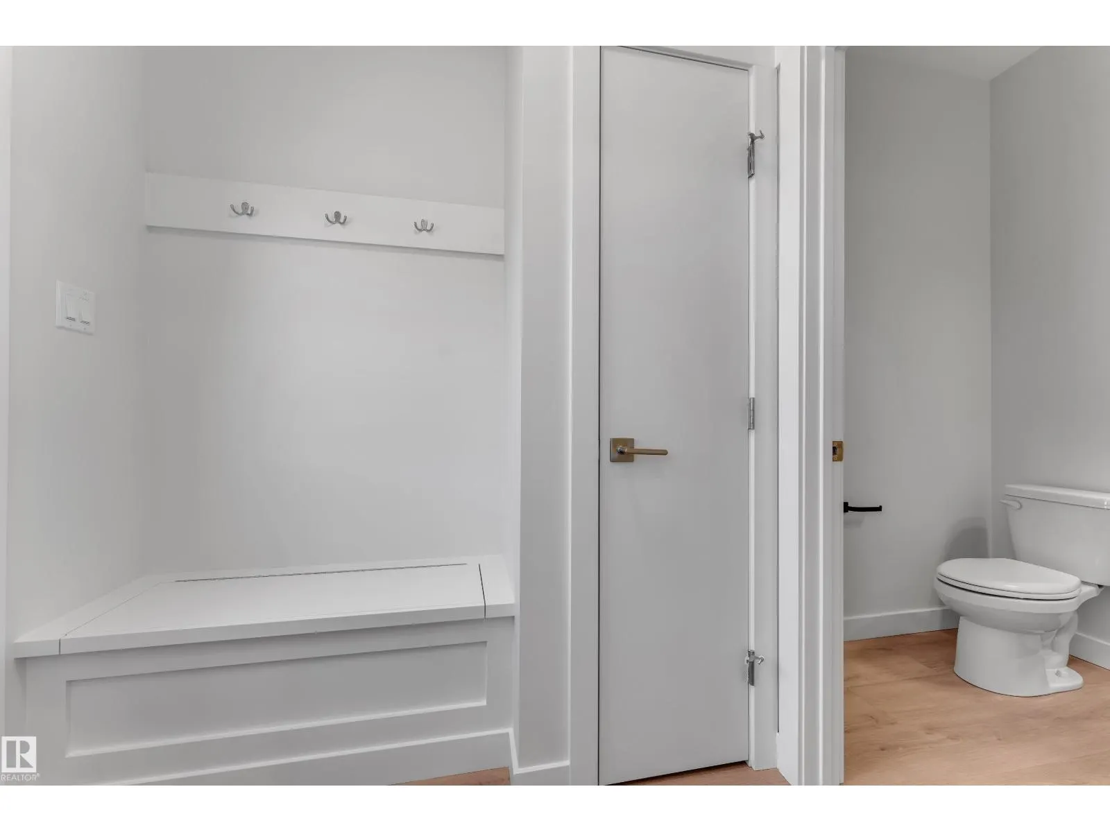 7428 Klapstein CR SW