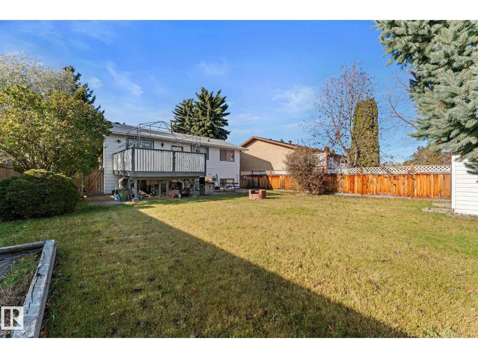3508 20 AV NW
