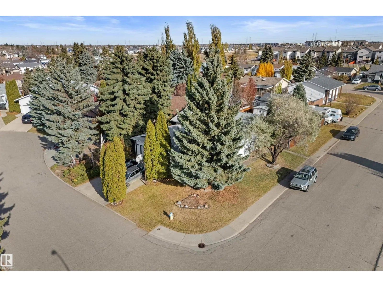 3508 20 AV NW
