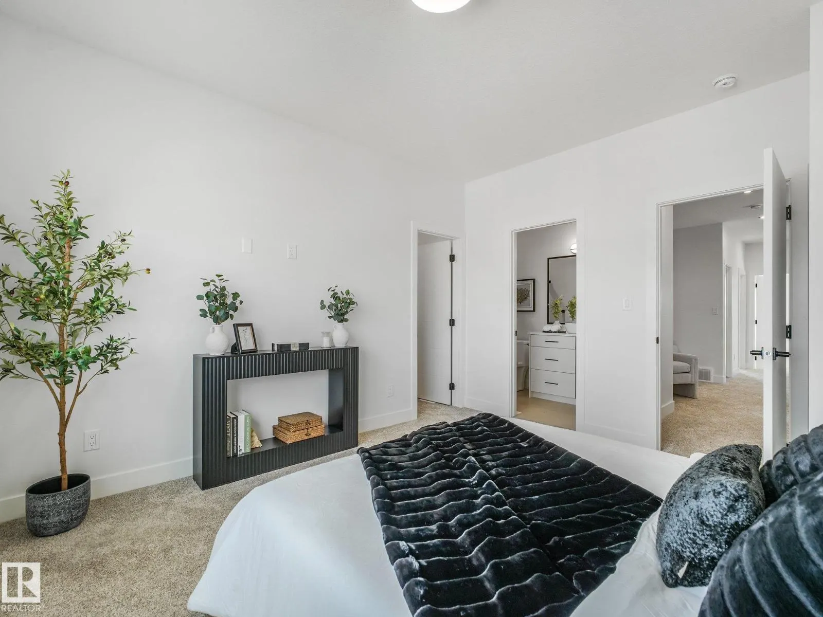 70 Ravenshire Wynd