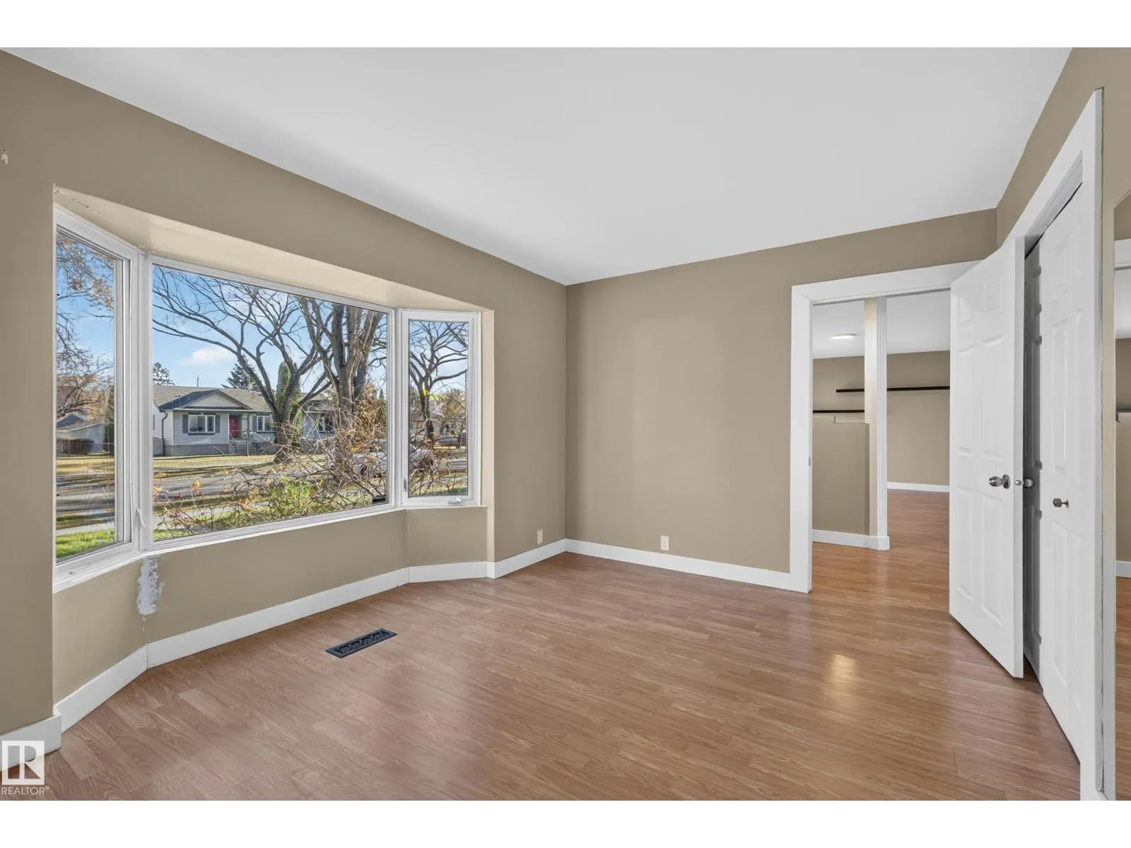 12334 79 ST NW