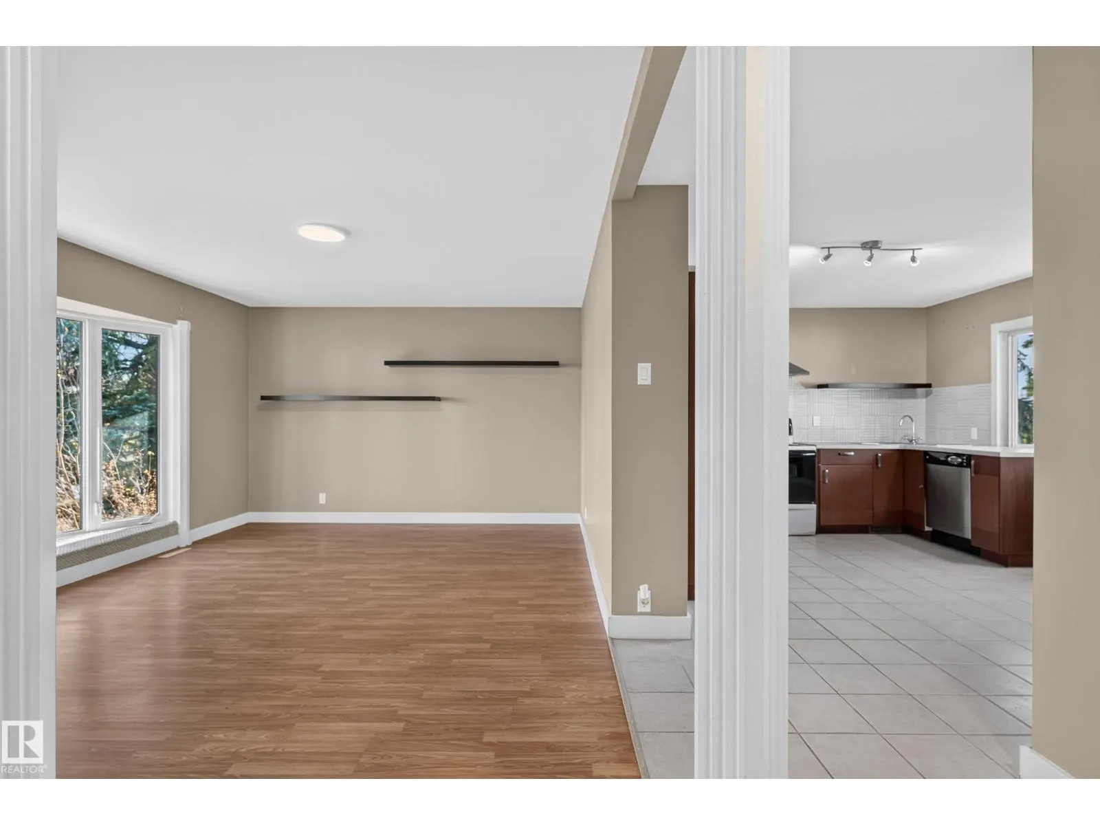 12334 79 ST NW