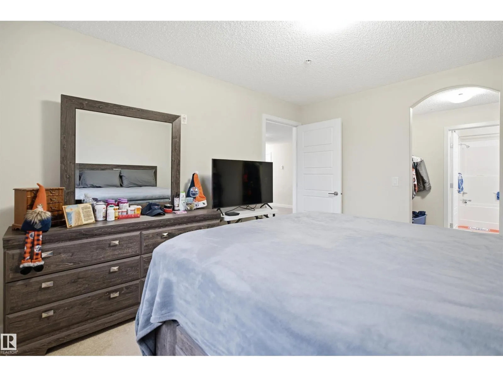#317 14808 125 ST NW
