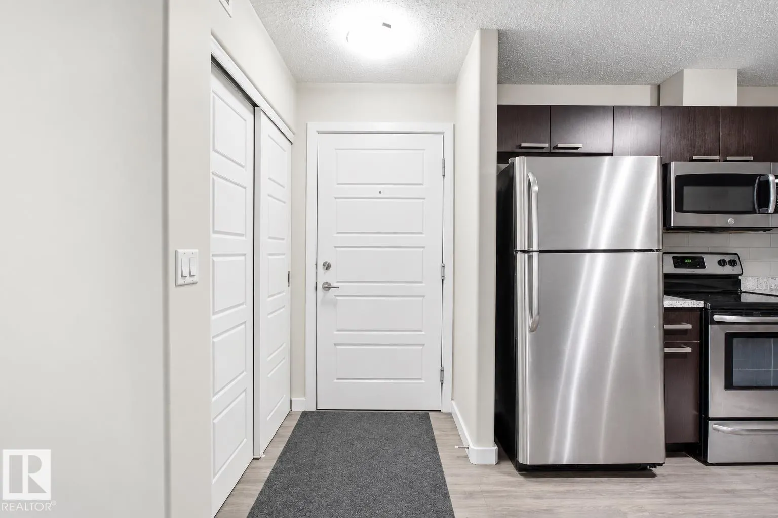#317 14808 125 ST NW