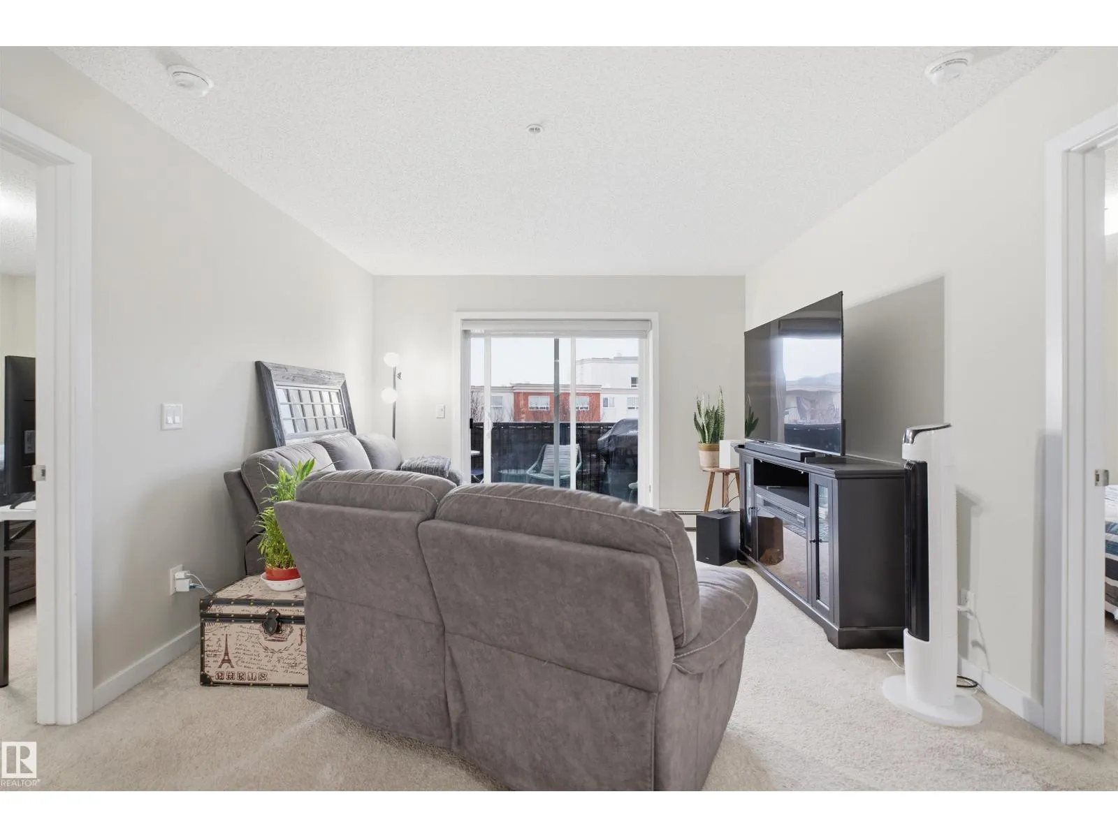 #317 14808 125 ST NW