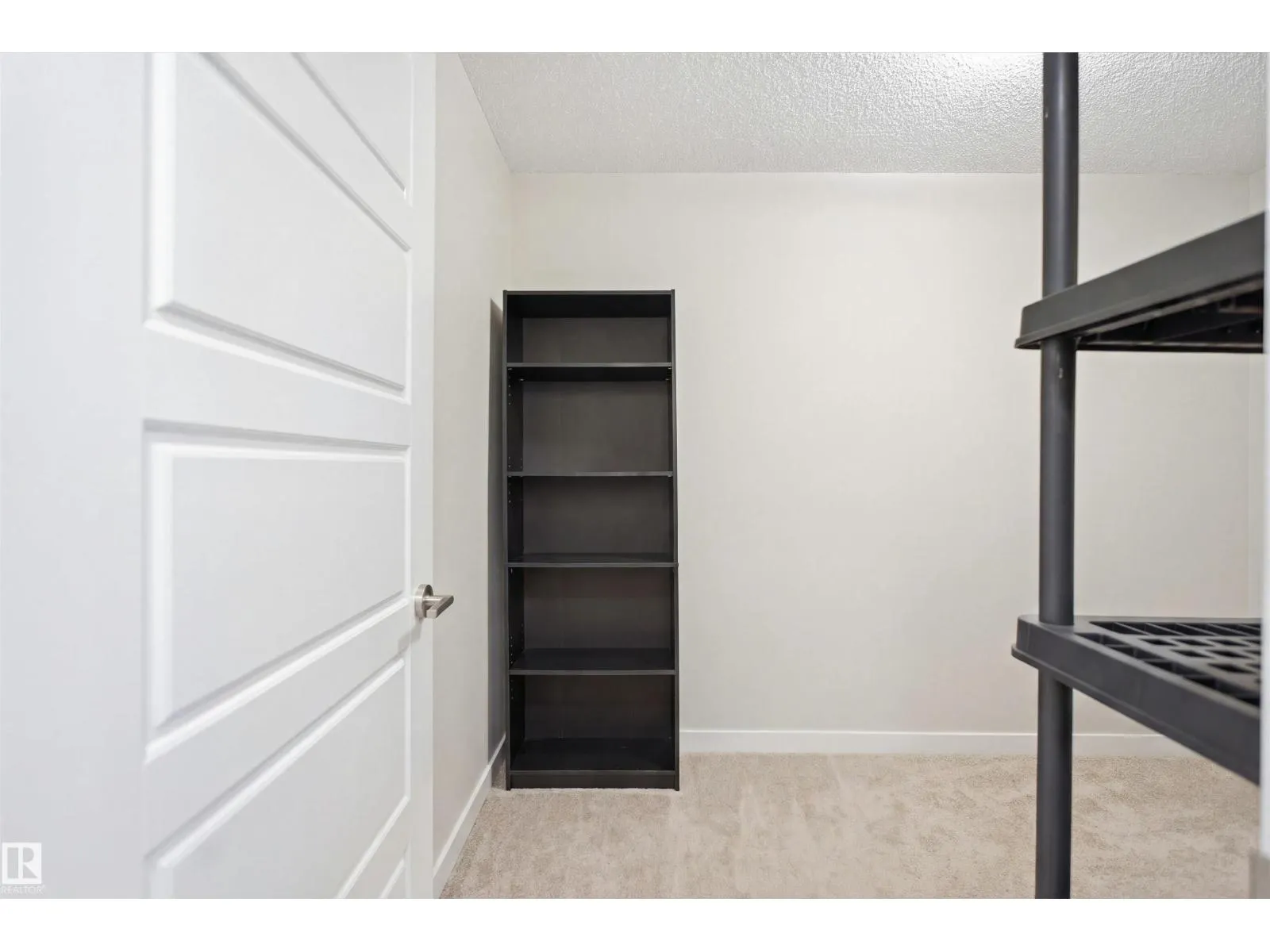 #317 14808 125 ST NW
