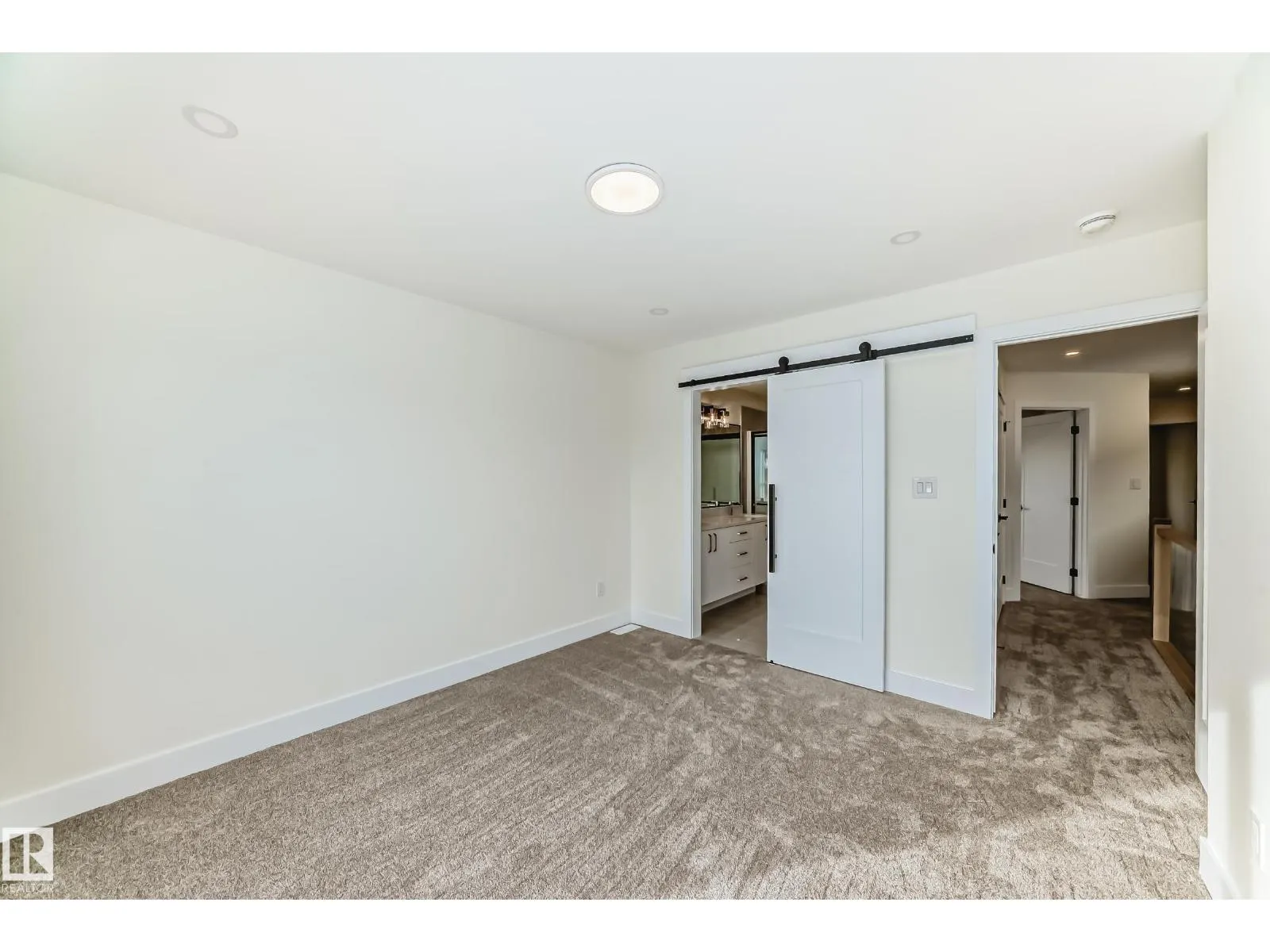 10718 149 ST NW