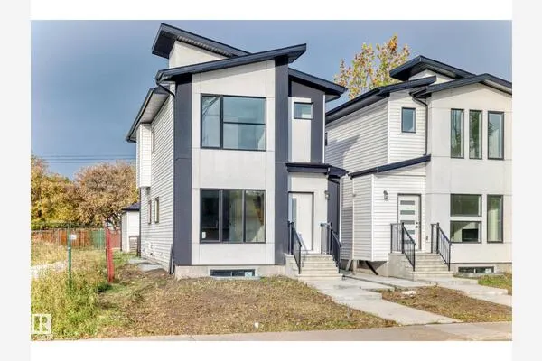10718 149 ST NW